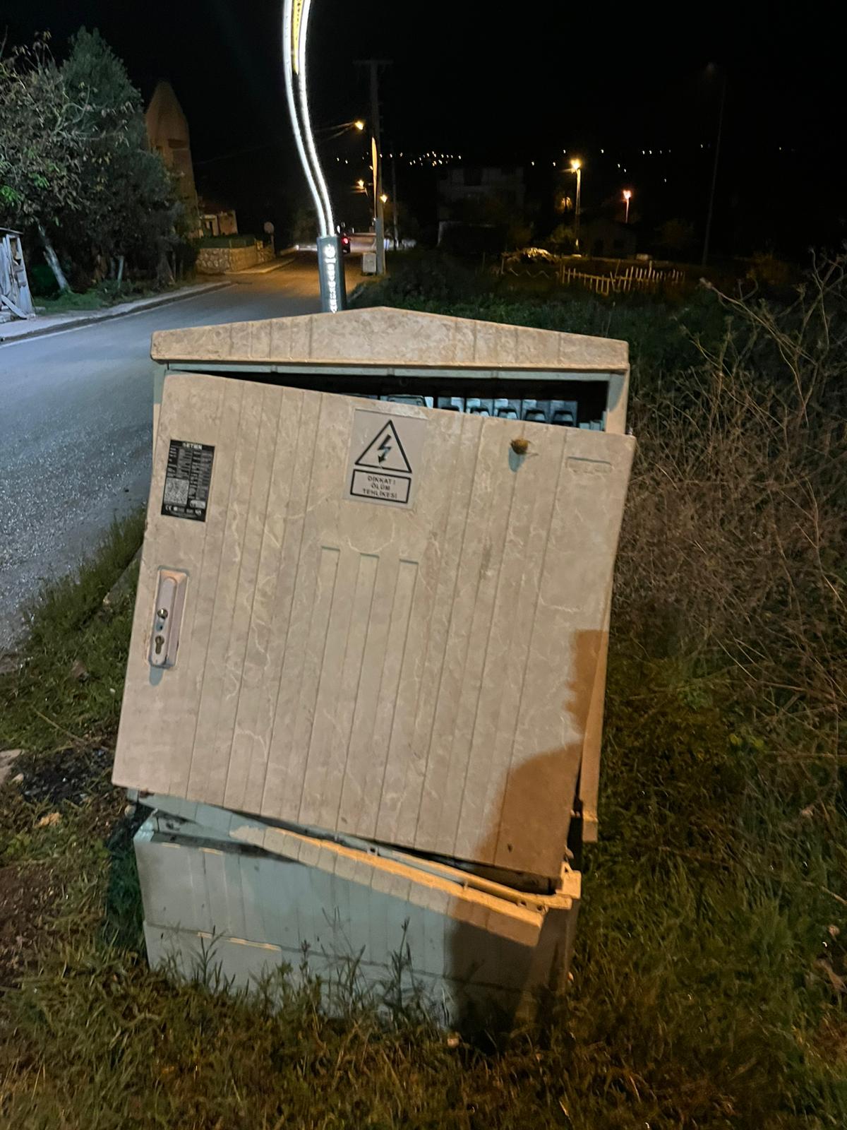 Akmeşe’de Mahalle Sakini İsyan Etti “3 Aydır Arızalı Elektrik Panosu Onarılmadı!” (1)-1