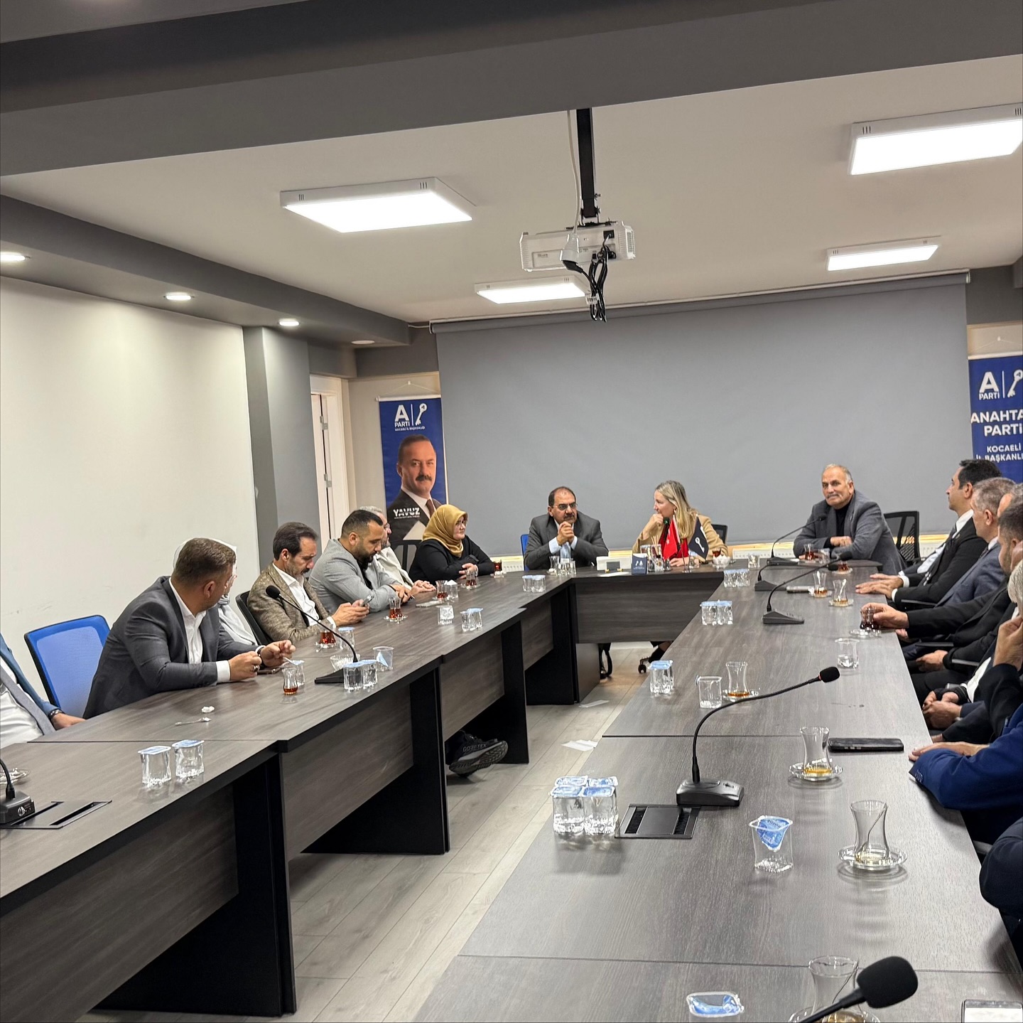 Anahtar Parti Genel Sekreteri Ağca’dan Kocaeli Teşkilatına Ziyaret (3)