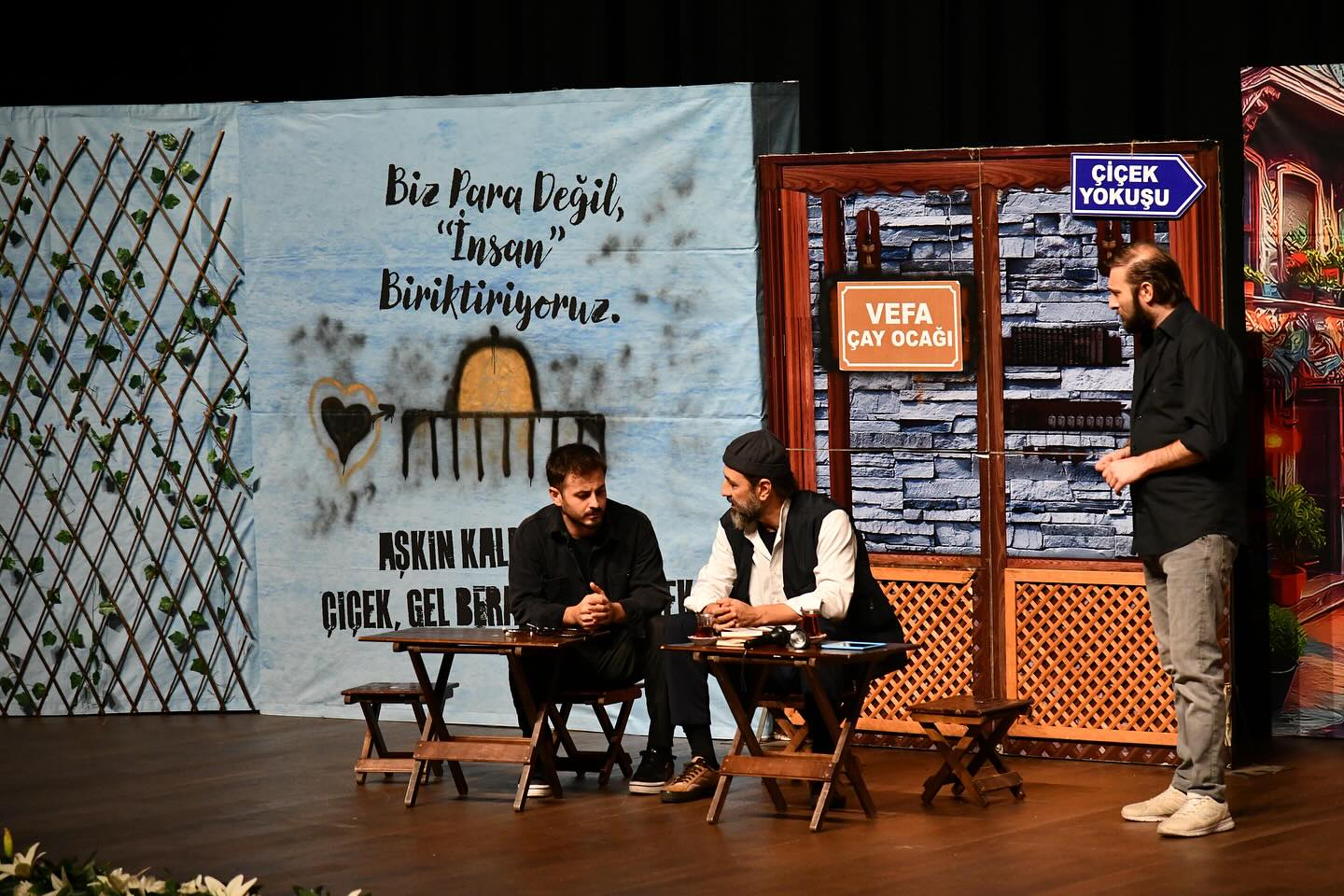 Aynalar İzleyiciden Tam Not Aldı 1