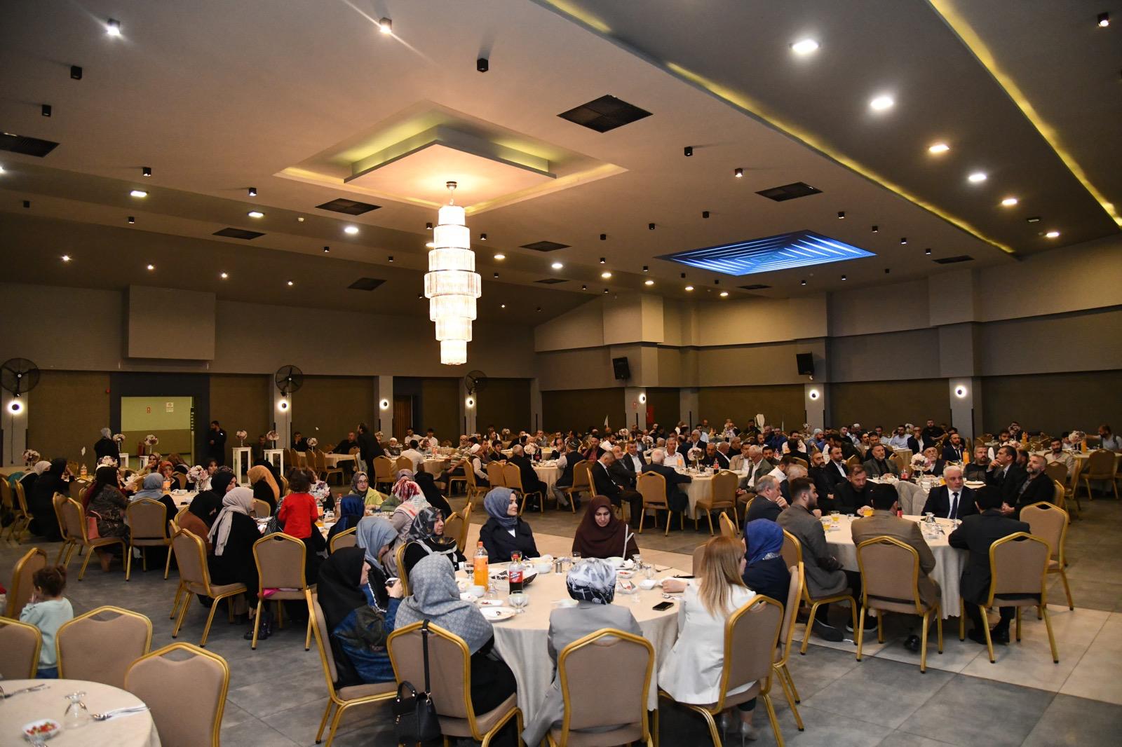 Başiskele'de Din Görevlilerine Anlamlı Program 8