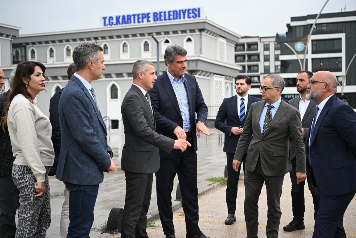 Başkan Kocaman Yerinde İnceledi! Kartepe Yeni Projelere Hazırlanıyor 1