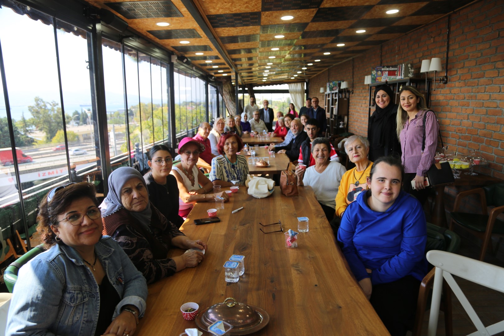 Büyükşehir'den Yaşlılar Günü'ne Özel Kutlama (7) (Büyük)
