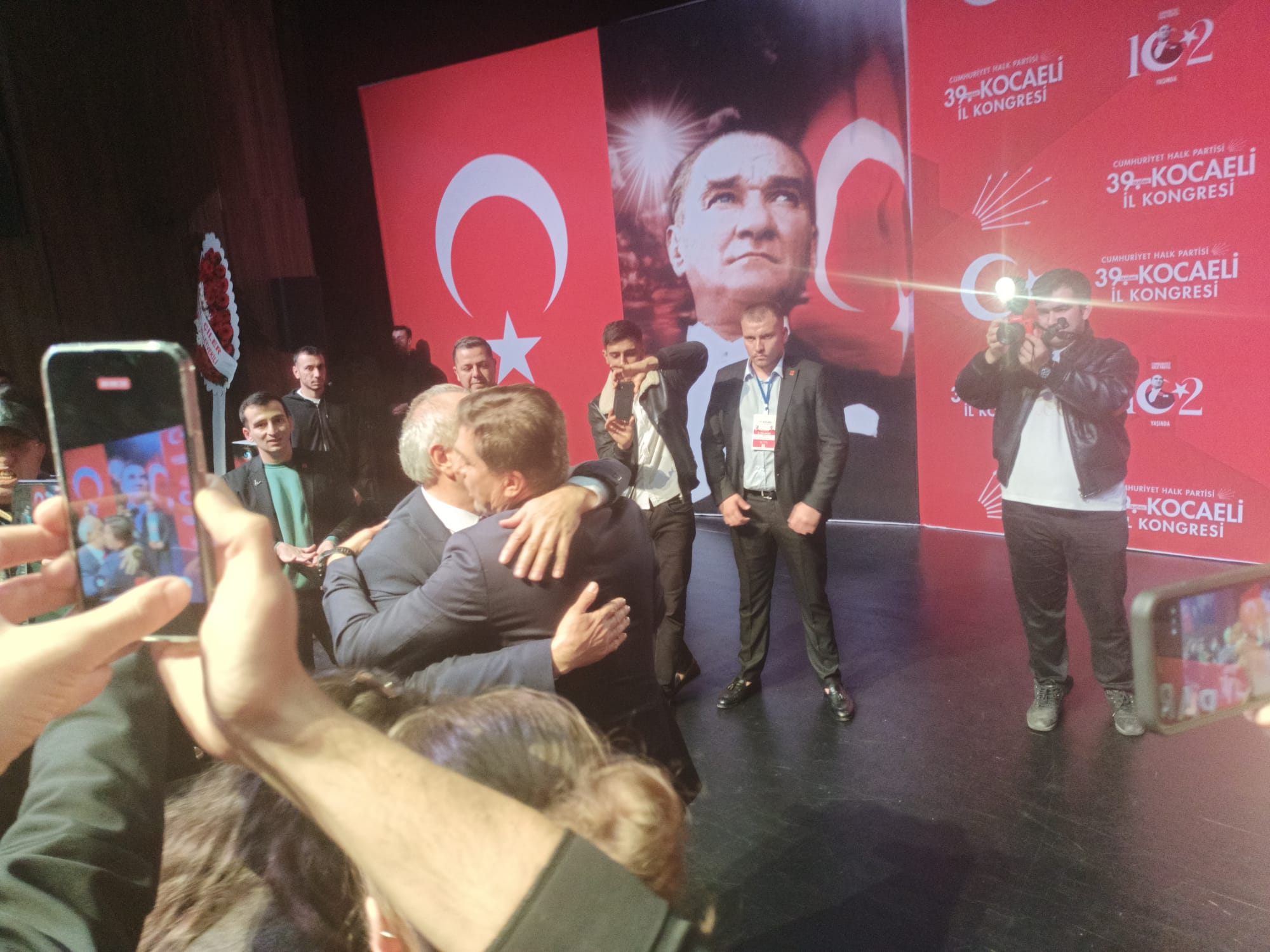 Chp Kocaeli’de Yeni Dönem Erdem Arcan Başkan Seçildi (6)