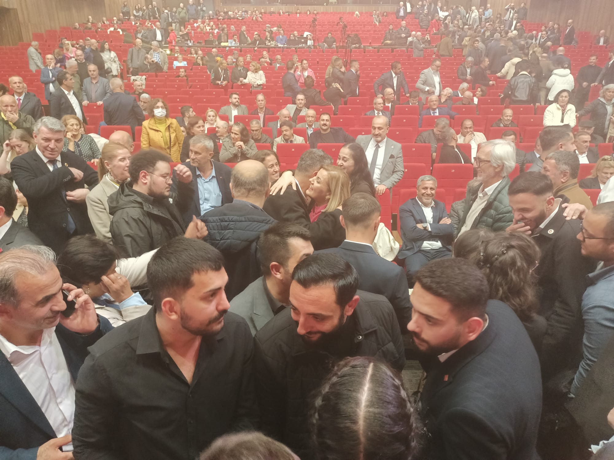 Chp Kocaeli’de Yeni Dönem Erdem Arcan Başkan Seçildi (7)