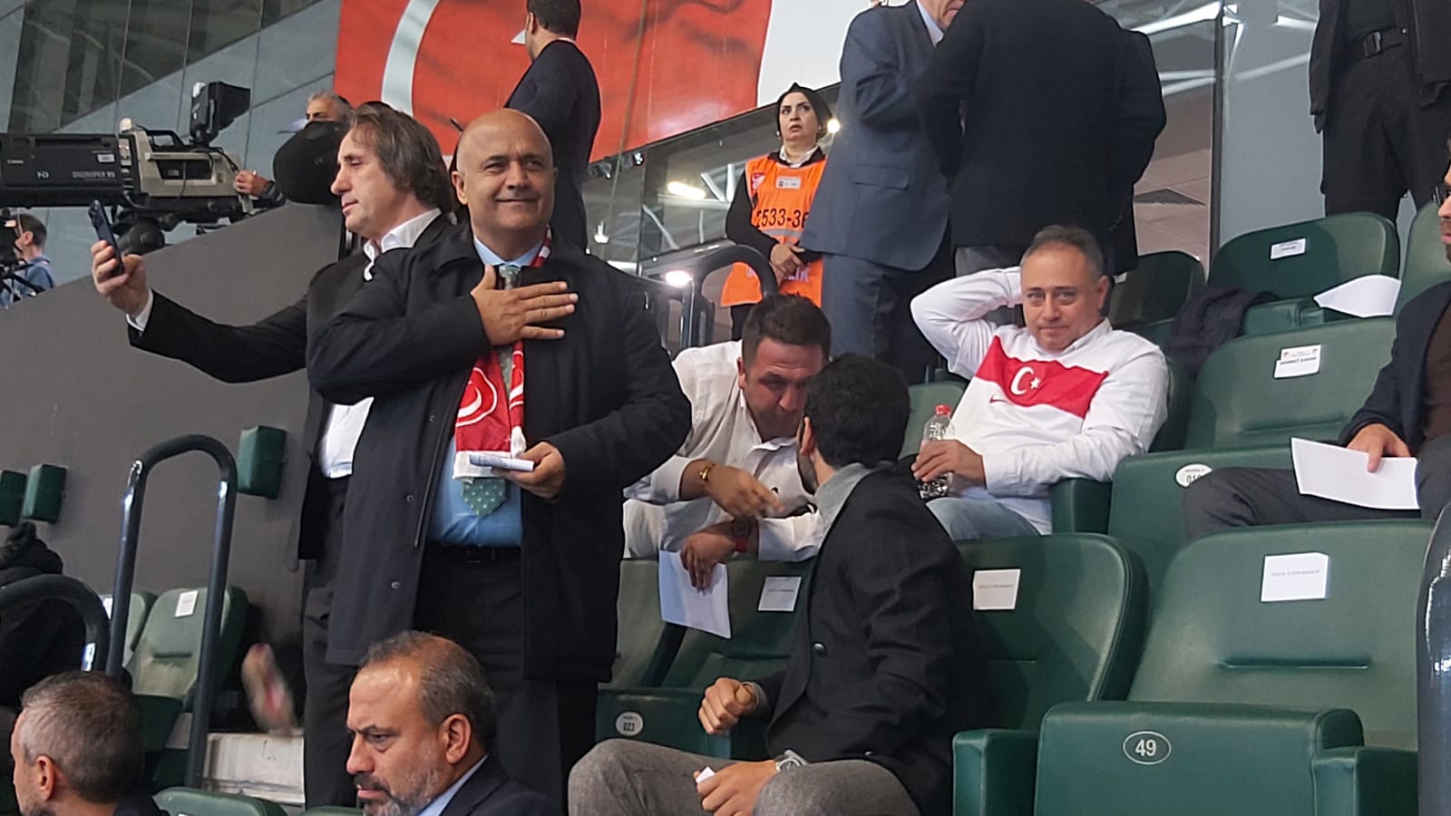 Durul Ve İnan, Türkiye Gürcistan Maçı Öncesi Stada Geldi (1)