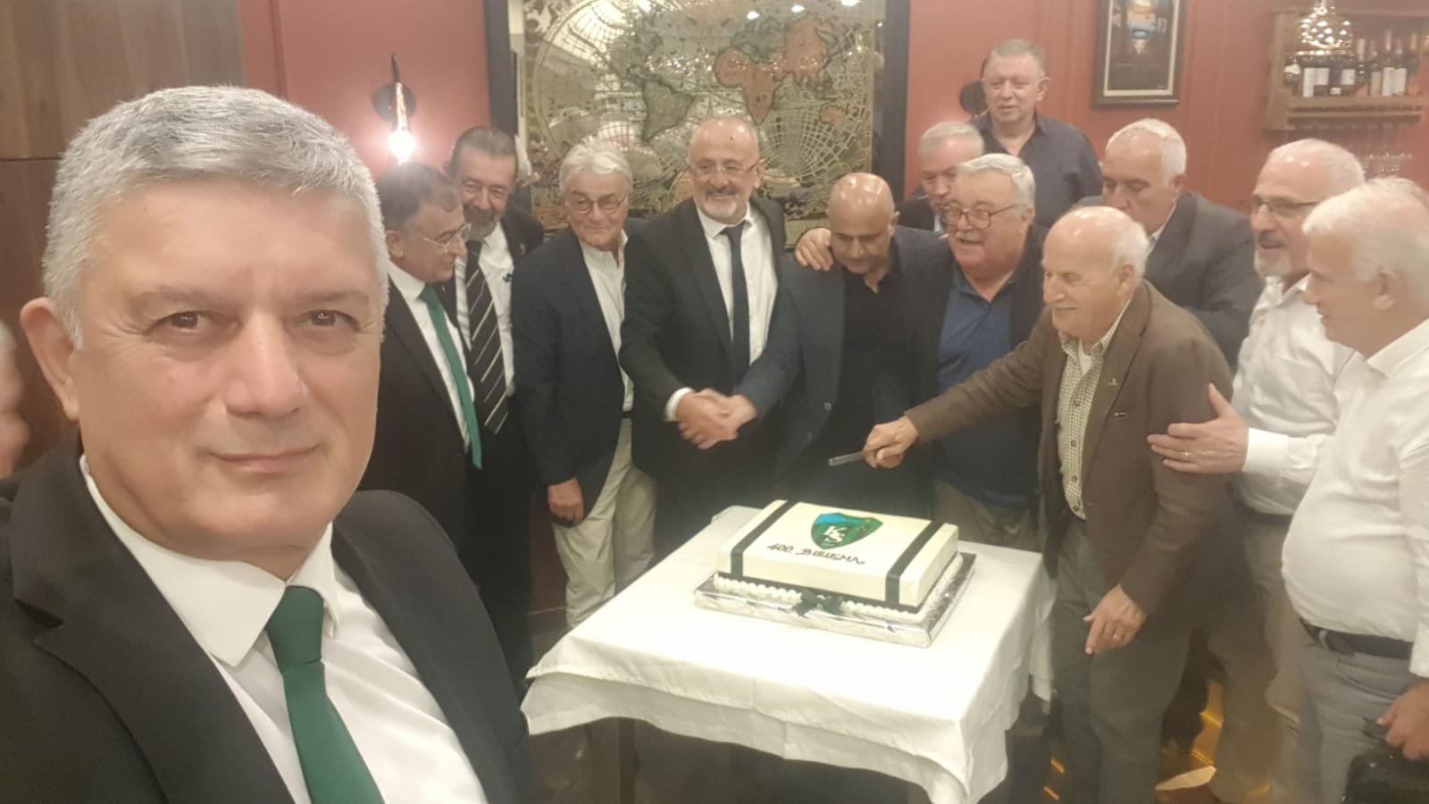 Eski Dostlar 400. Kez Buluştu! 4