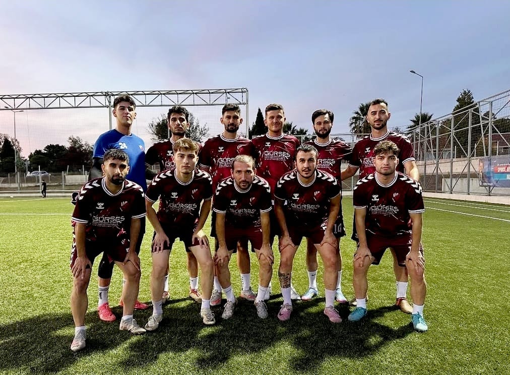 Eşmespor İlk Yarıda Bitirdi 3 22