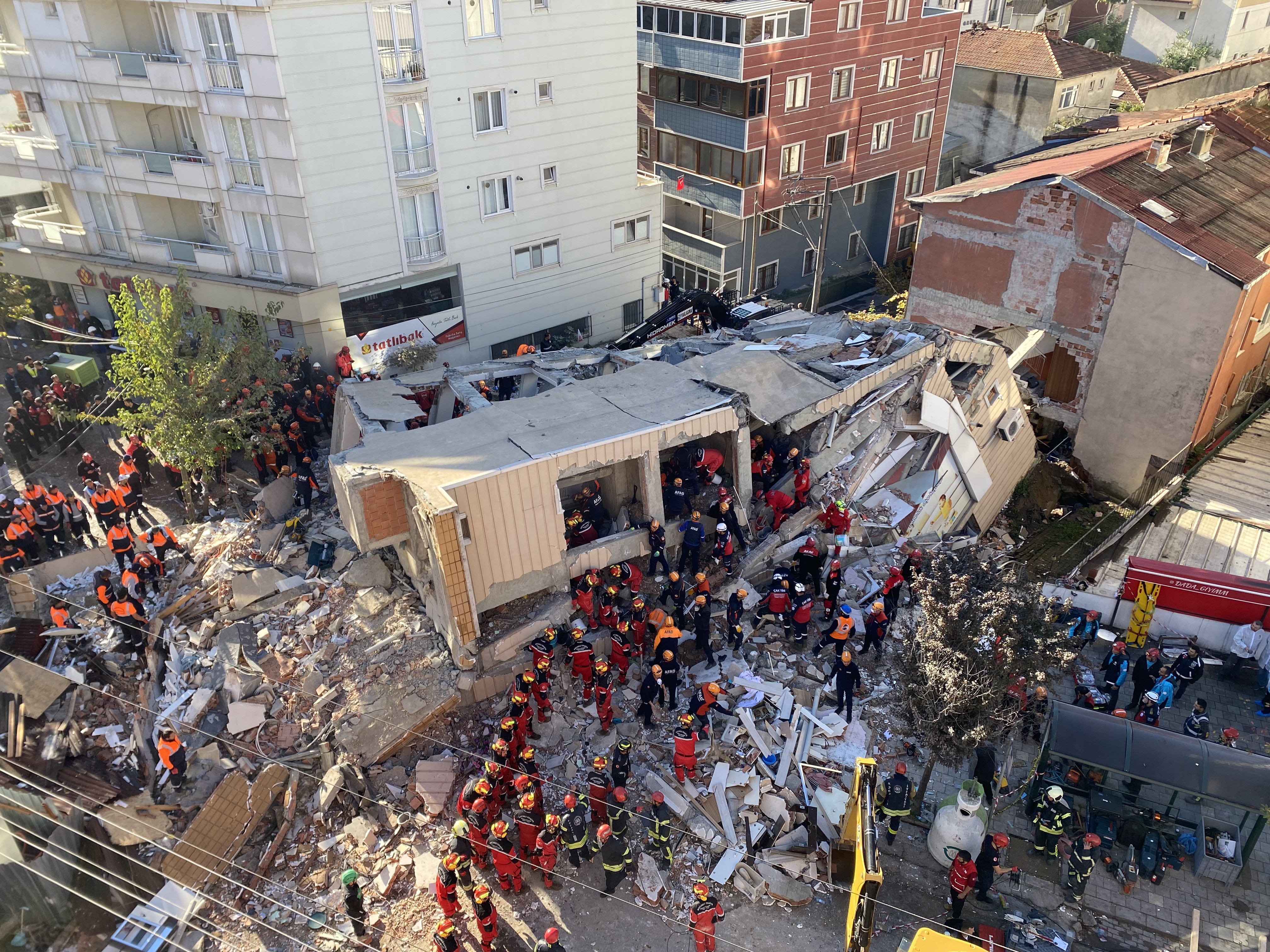 Gebze'de Çöken Bina Havadan Böyle Görüntülendi! 08
