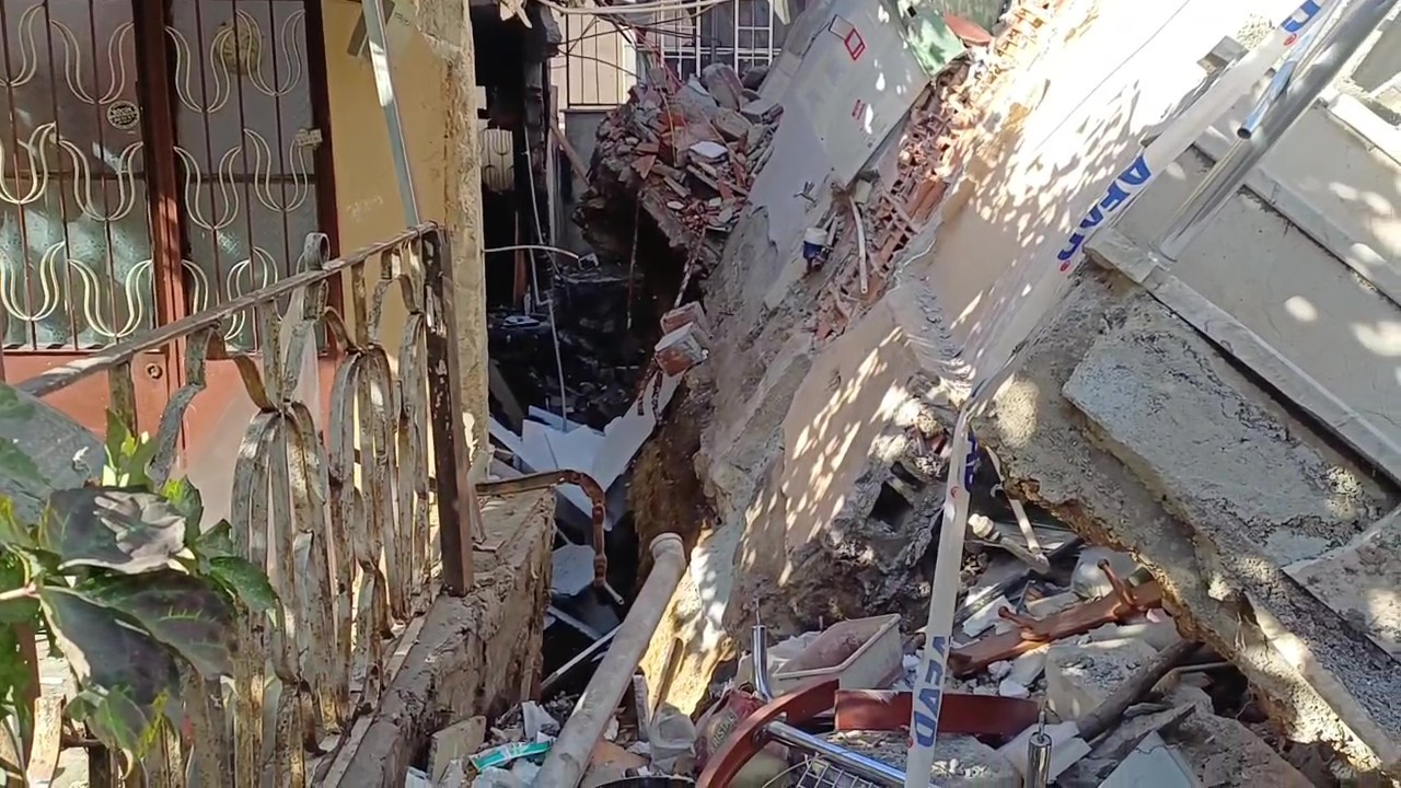 Gebze’de Çöken Binanın Yan Sakini Konuştu “Deprem Sandım, Dönecek Bir Evimiz Yok” (6)