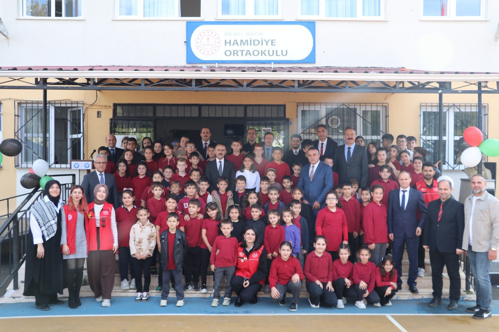 Gölcük’te Gazze İçin Düzenlenen Kermese Katıldı (4)