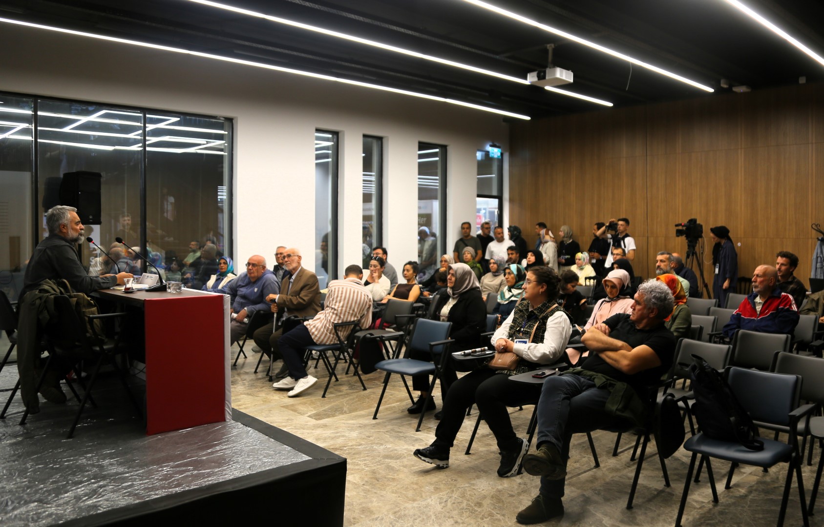 “Hayatınızın Her Alanında Açık Olun” (1)