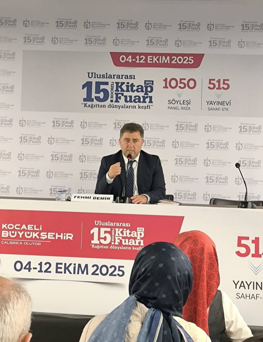 İzmitli Yazar Fehmi Demir’e Yoğun İlgi (7)