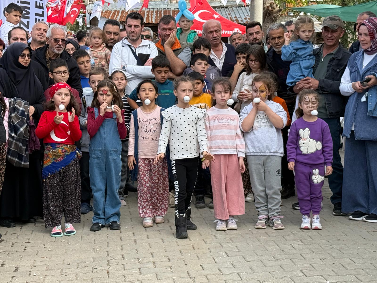 İzmit'te Gelenekler Sahneye Çıktı! Pat Pat Festivalinde Büyük Coşku 2