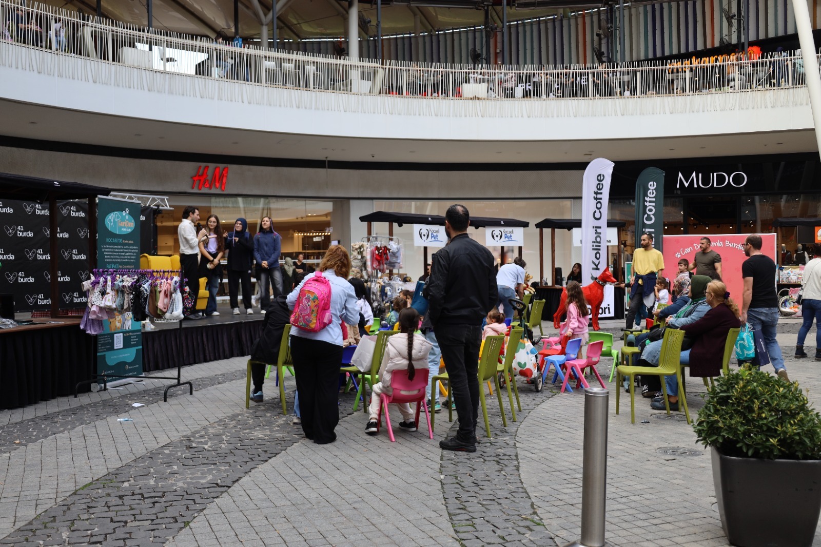 İzmit’te İlk Pati Festivali Coşkusu “41 Patifest” Renkli Görüntülere Sahne Oldu (3)