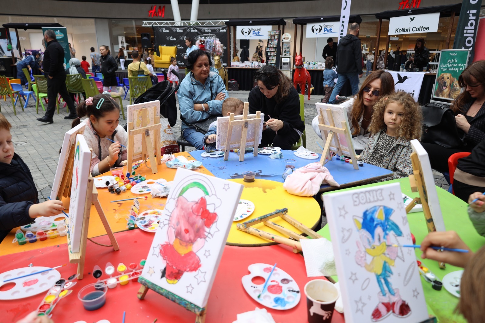 İzmit’te İlk Pati Festivali Coşkusu “41 Patifest” Renkli Görüntülere Sahne Oldu (4)