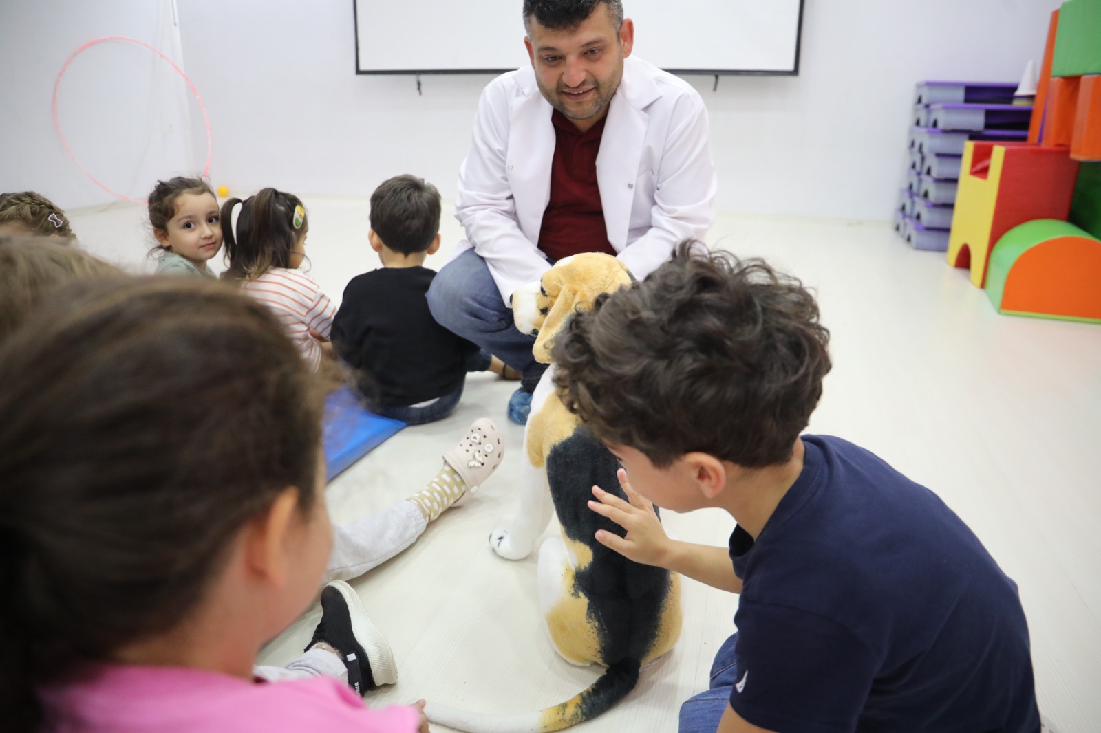 İzmit’te Minik Öğrencilere Hayvanları Koruma Günü Eğitimi (2)