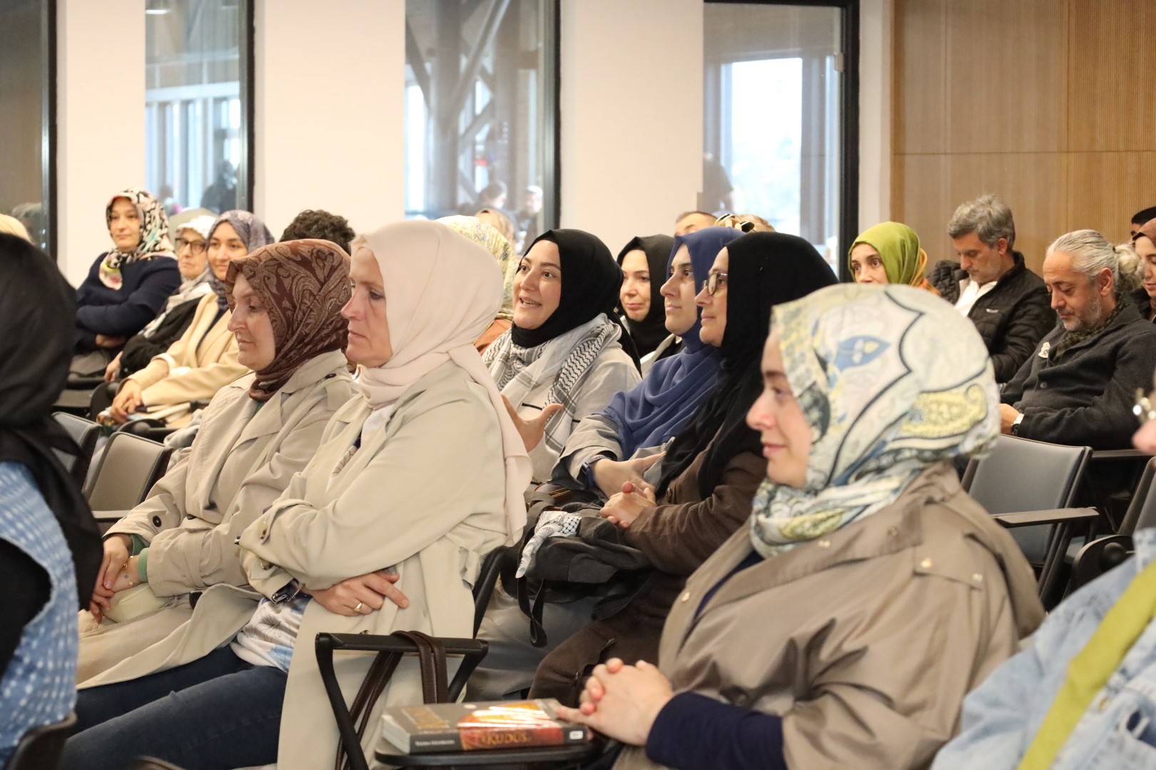 Kanadalı Yazar Divleli “Allah, Çocuklarımızın Hakkını Bize Soracak” (2)