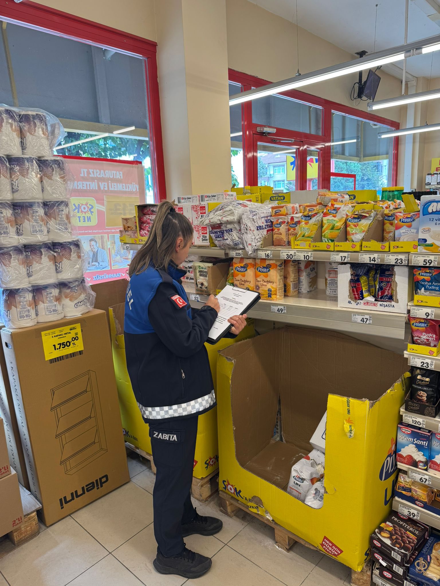 Karamürsel’de Okul Kantinleri, Marketler Ve Pastaneler Sıkı Denetimden Geçti (3)