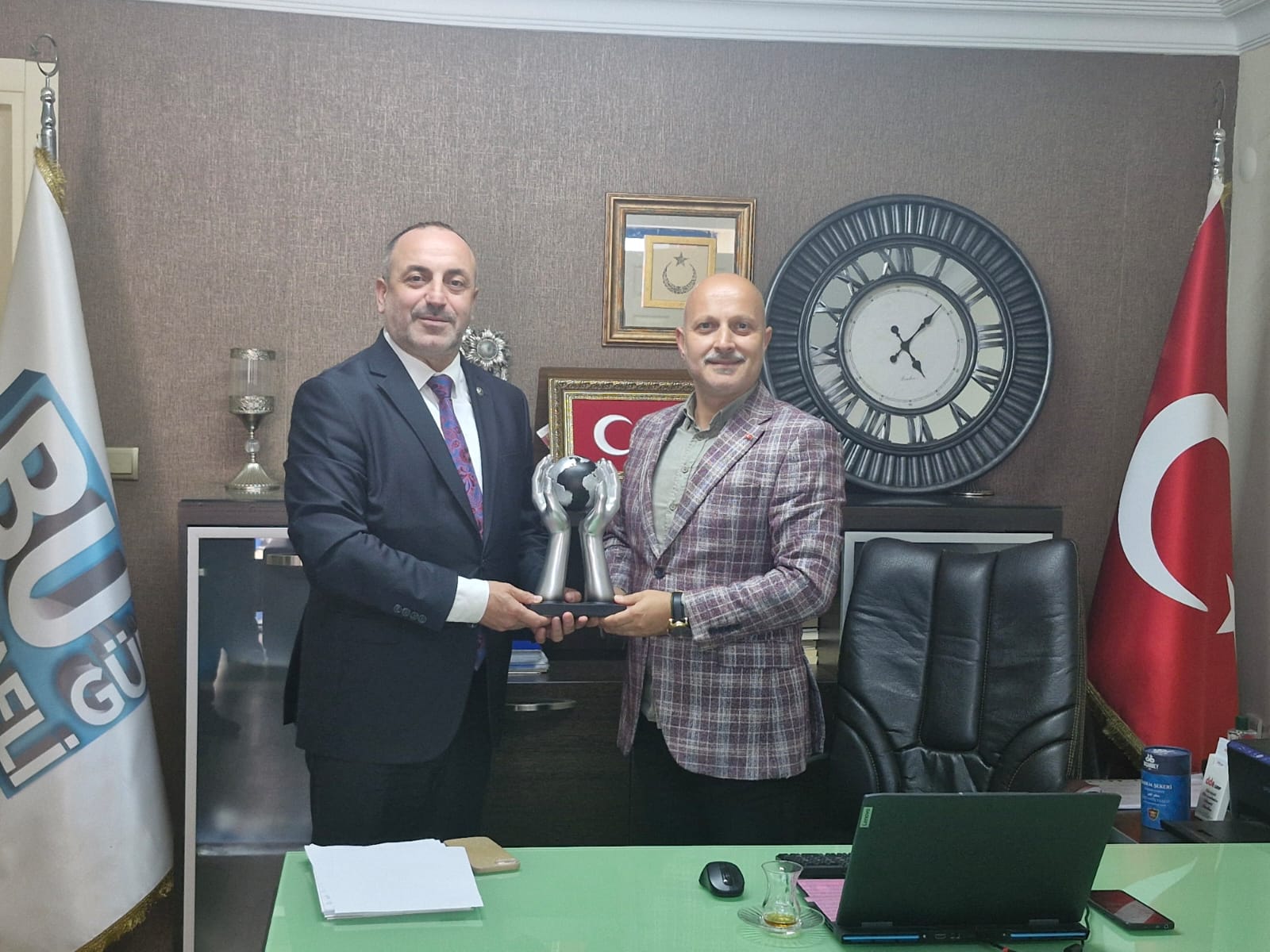 Kazan’dan Sert Çıkış “Halkın Sesini Kısamazsınız” (1)