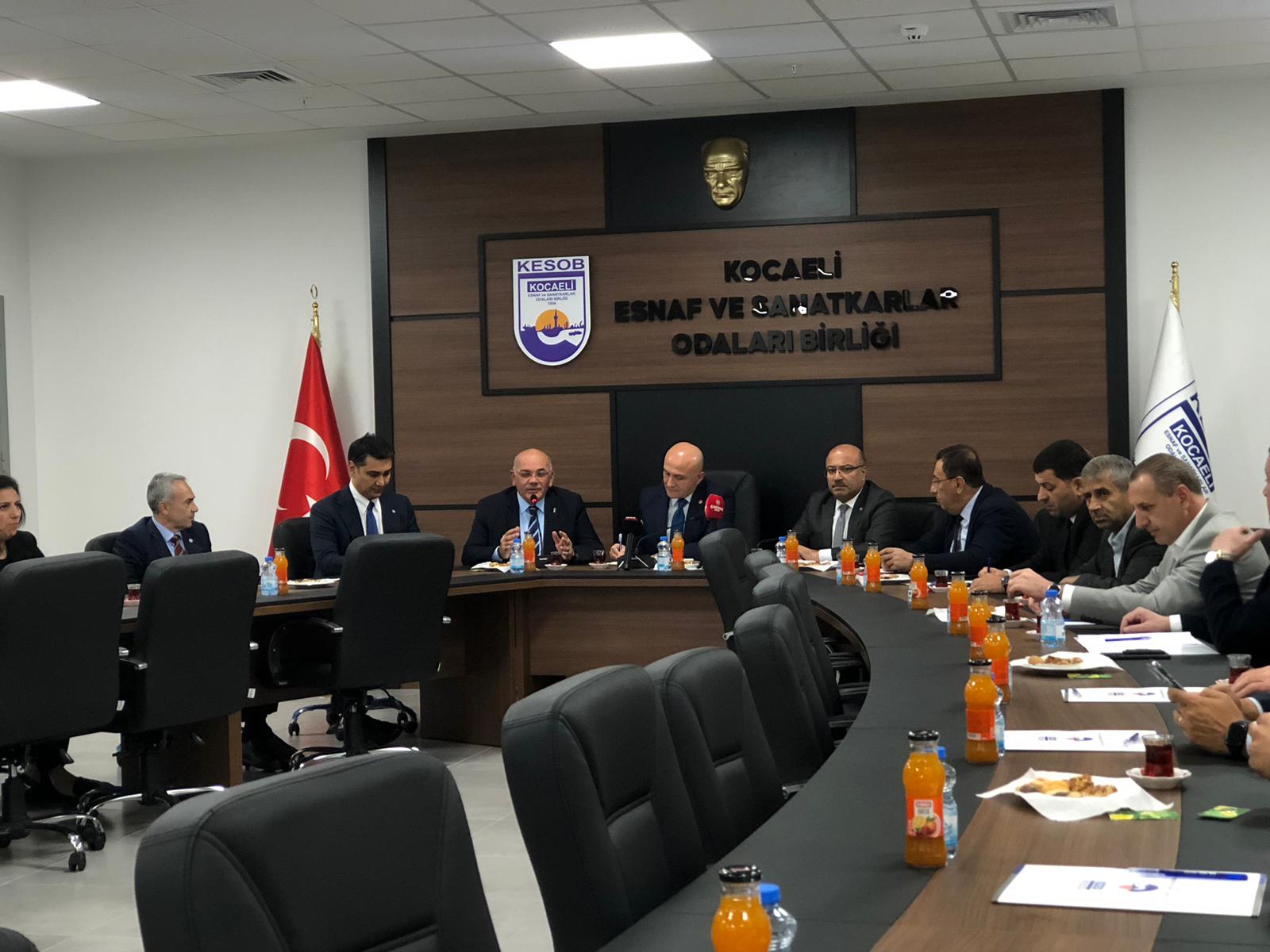Kesob Başkanı’ndan Büyükakın’a Teşekkür “Esnafın Yanında Olan Herkese Minnettarız” 3