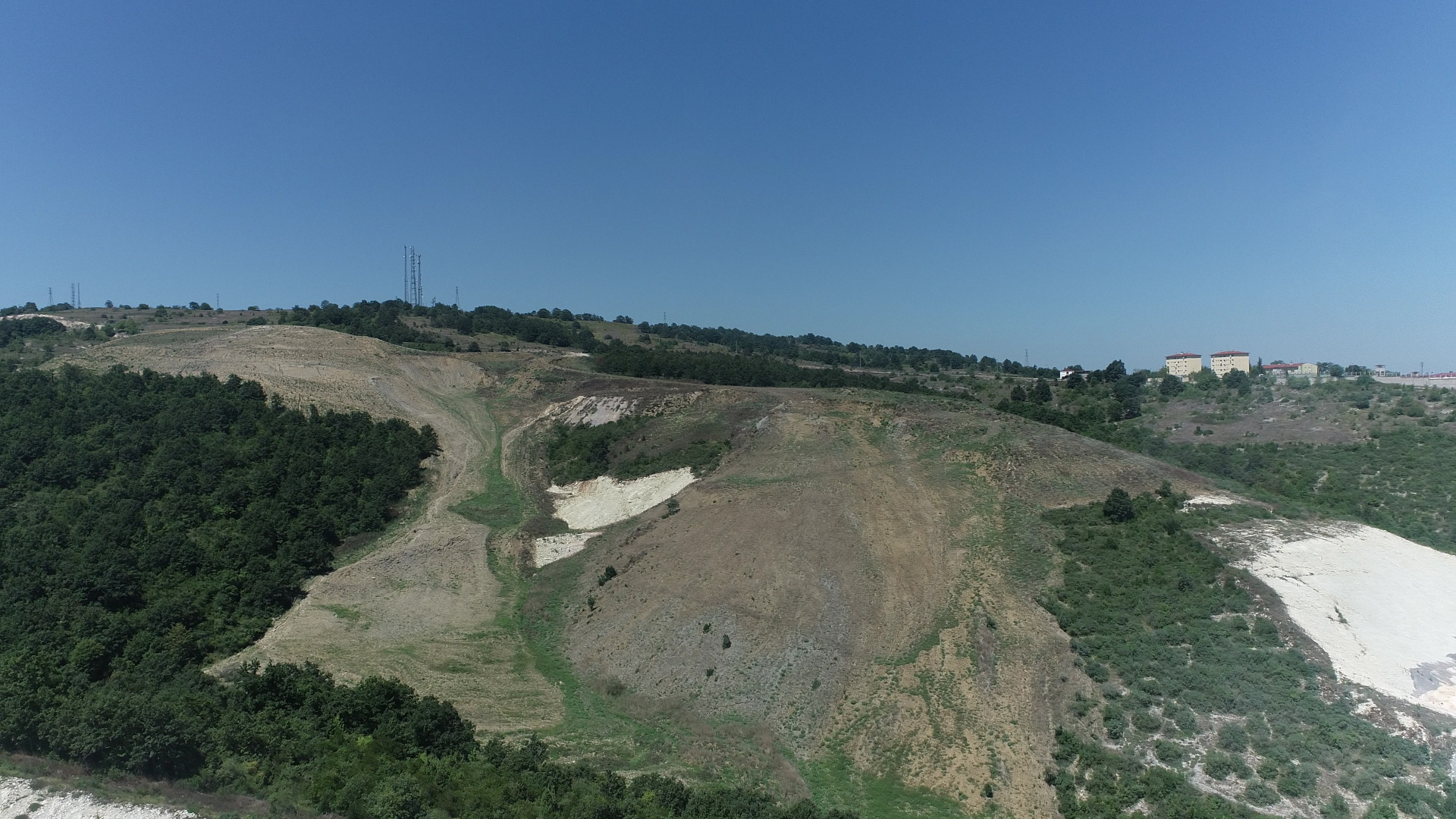 Kocaeli Büyükşehir’den Yeşil Hamle Kandıra Akçakese’ye 4.500 Yeni Ağaç (1)