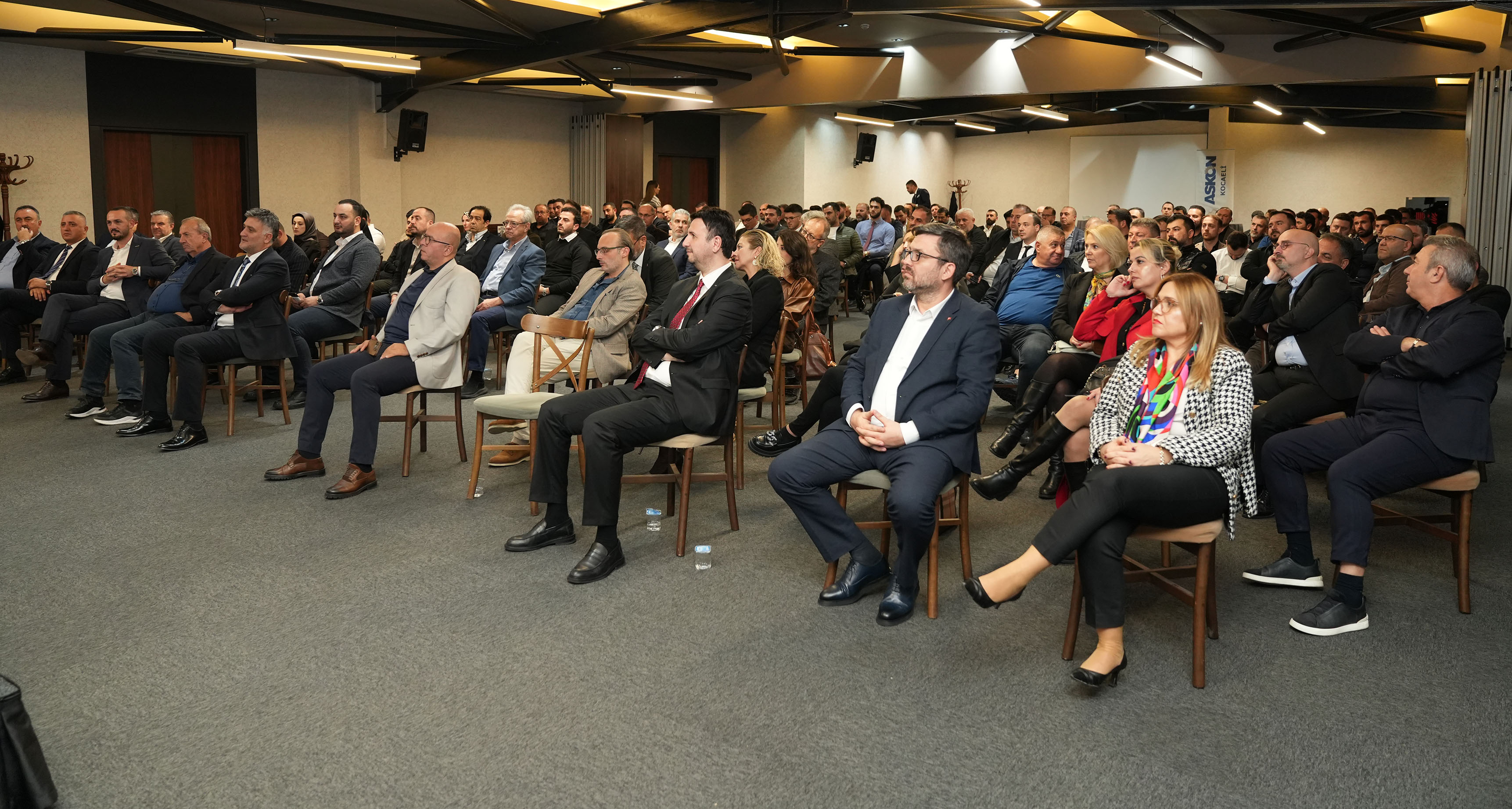 Kocaeli İş Dünyası Askon’un Seminerinde Bir Araya Geldi 2