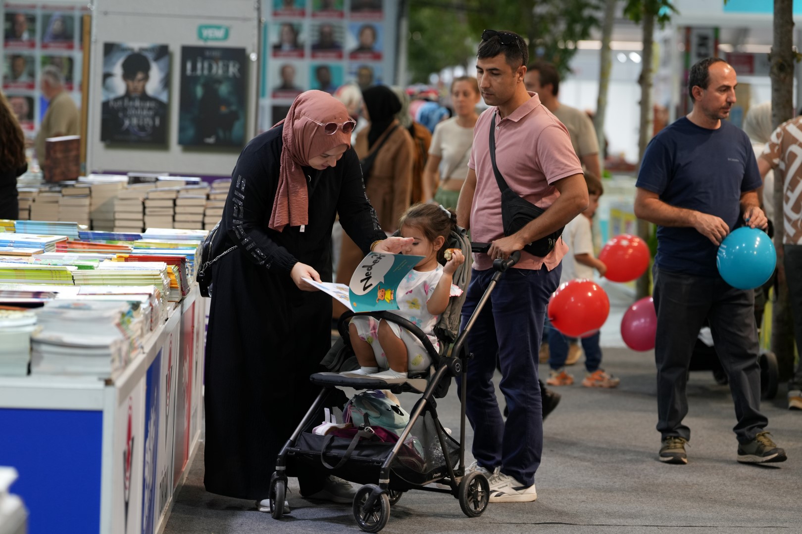 Kocaeli Kitap Fuarı’nda Babalar Ve Çocuklar Kitapların Büyülü Dünyasında Buluştu (5)