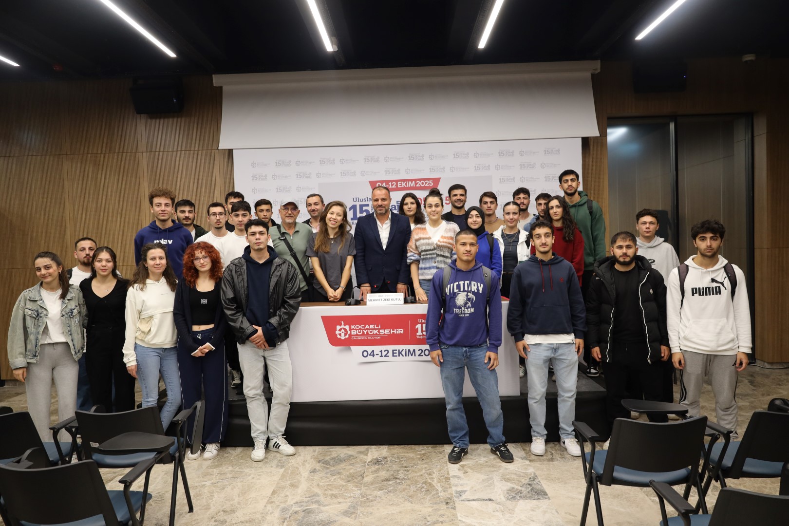 Kocaeli Kitap Fuarı’nda Tepük Ve Momo Kitapları Okuyucularla Buluştu (3)