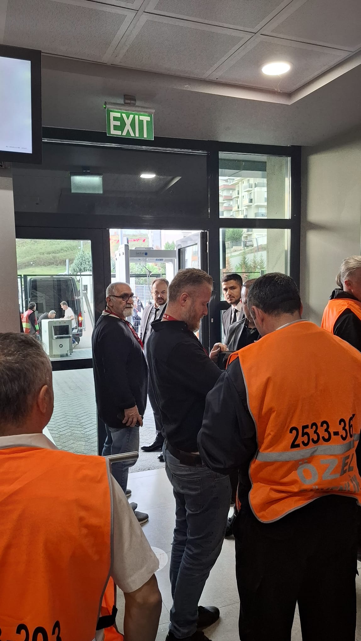 Kocaeli Stadyumu’nda Milli Maç Öncesi Üst Düzey Güvenlik Önlemleri (2)