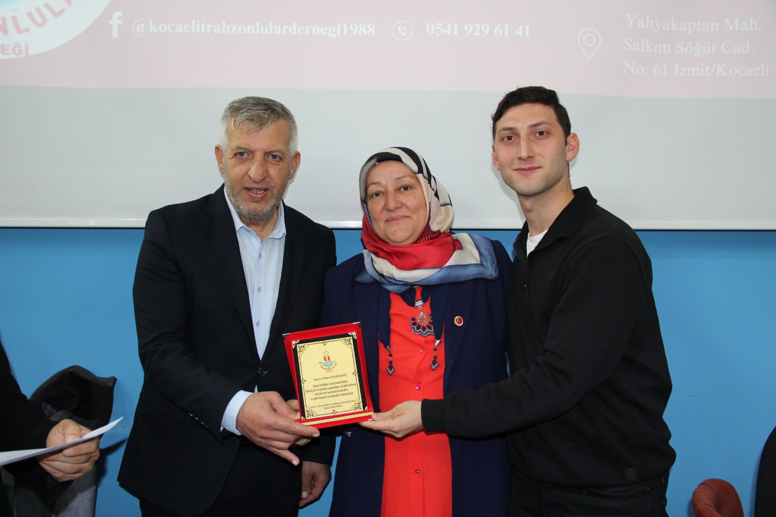 Kocaeli Trabzonlular Derneği Trabzonlu Muhtarları Bir Araya Getirdi 2