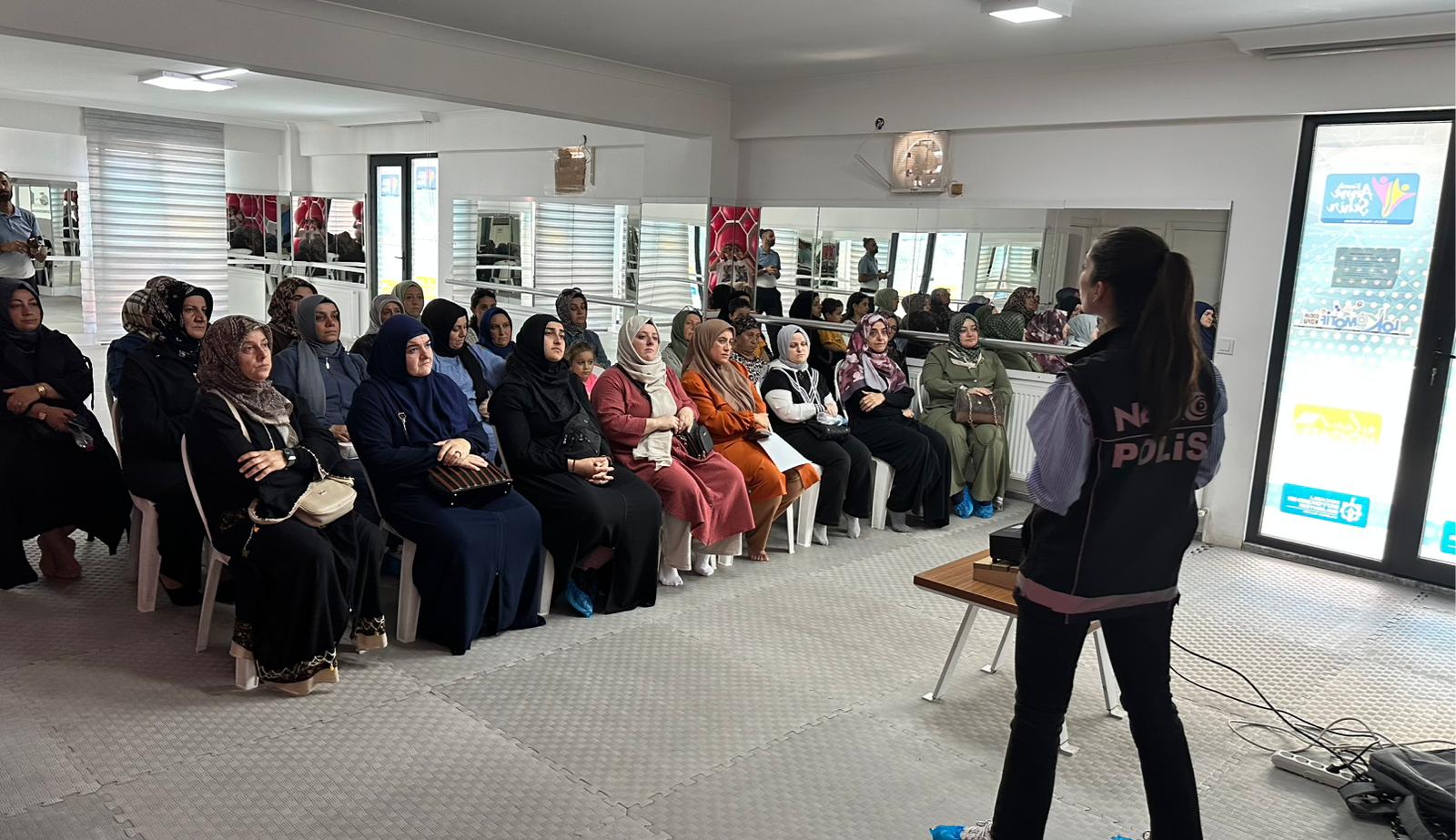 Kocaeli’de Anneler Uyuşturucuya Karşı Bilinçleniyor (4)