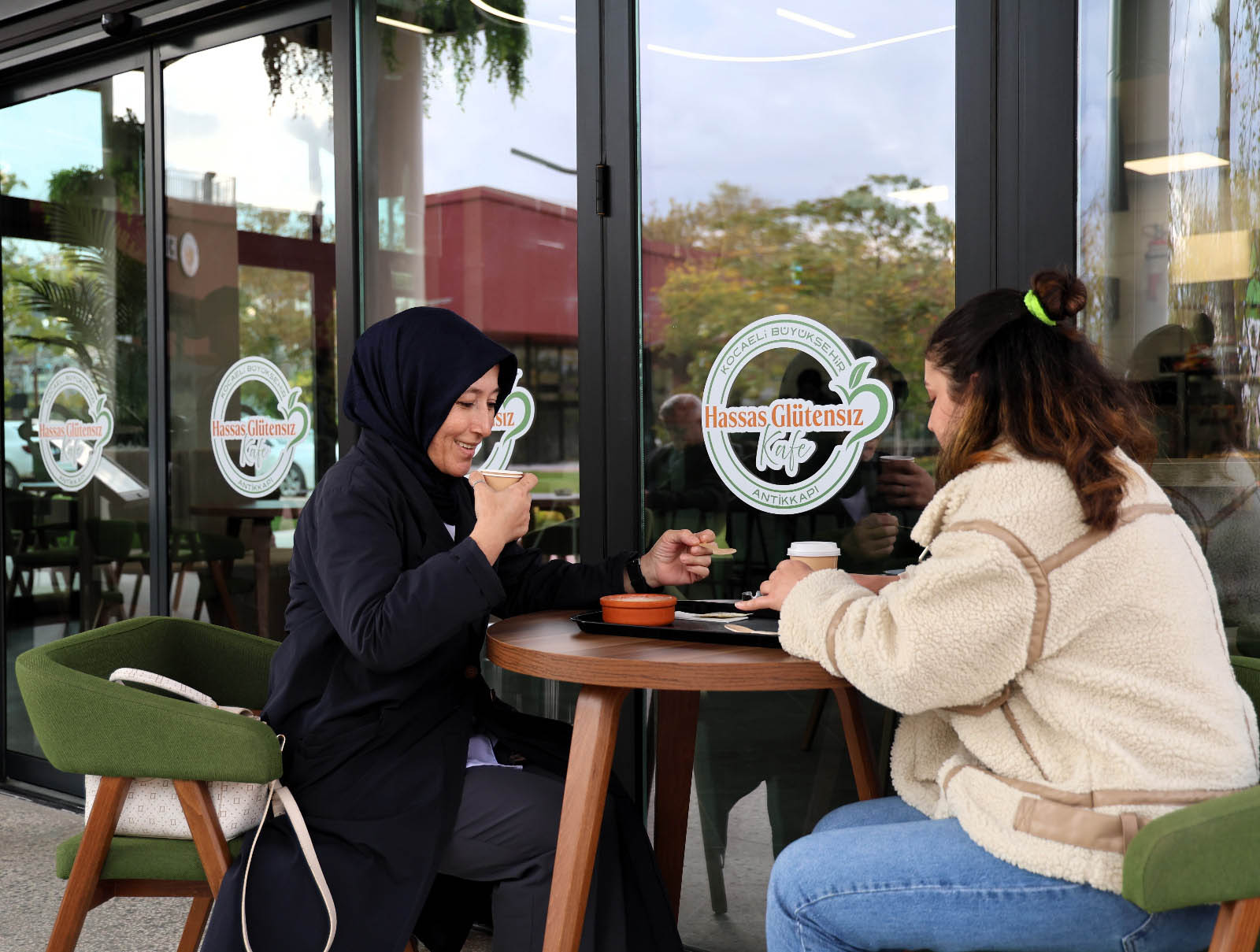 Kocaeli’de “Hassas Glütensiz Kafe” Hizmete Açıldı! (5)