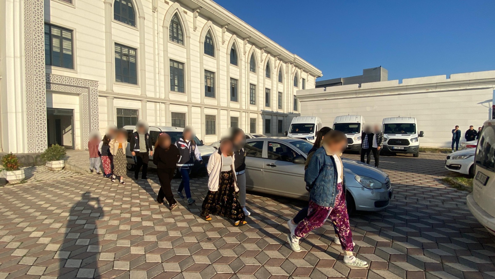 Kocaeli’de Hırsızlık Çetesi Çökertildi! 3 Tutuklu (4)