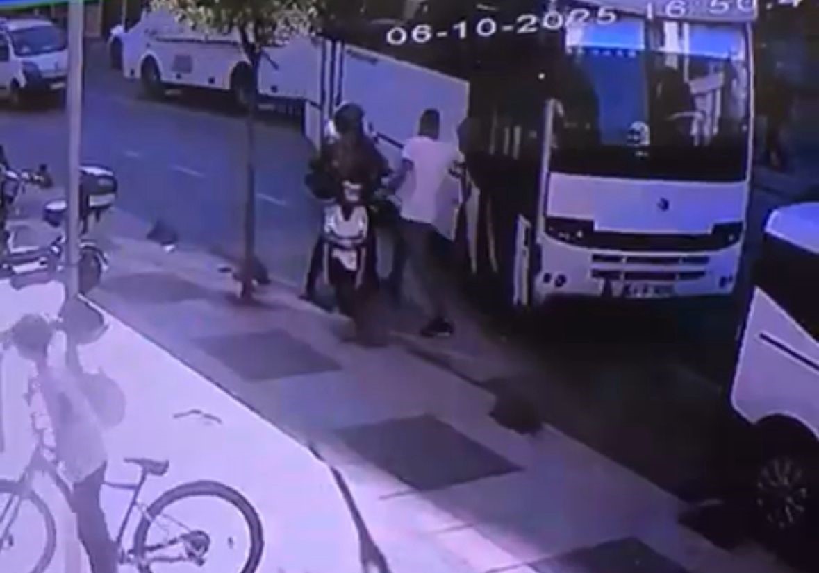 Kocaeli'de Korku Dolu Anlar! Servis Şoförü Kuryeye Bıçakla Saldırdı 04