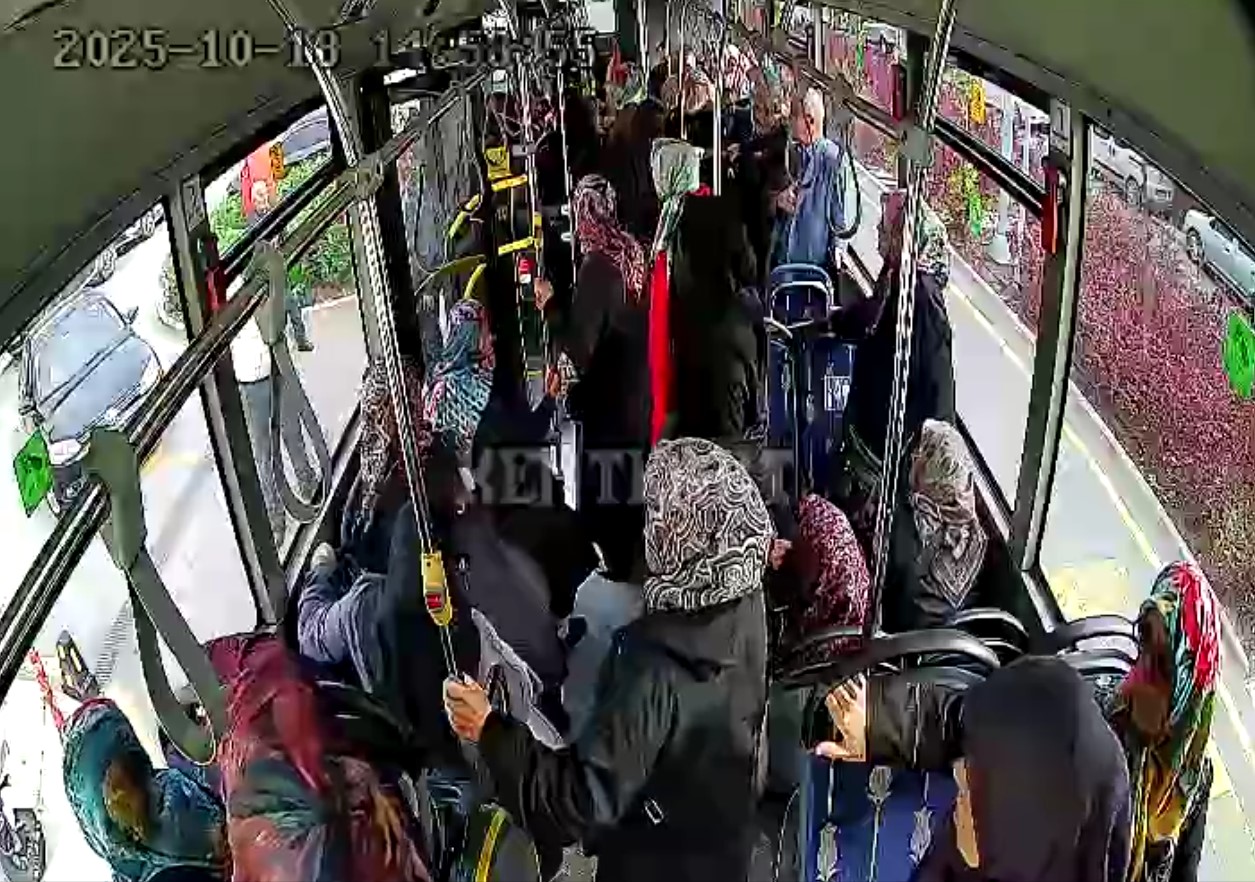 Kocaeli'de Otobüs Şoföründen Örnek Davranış 3