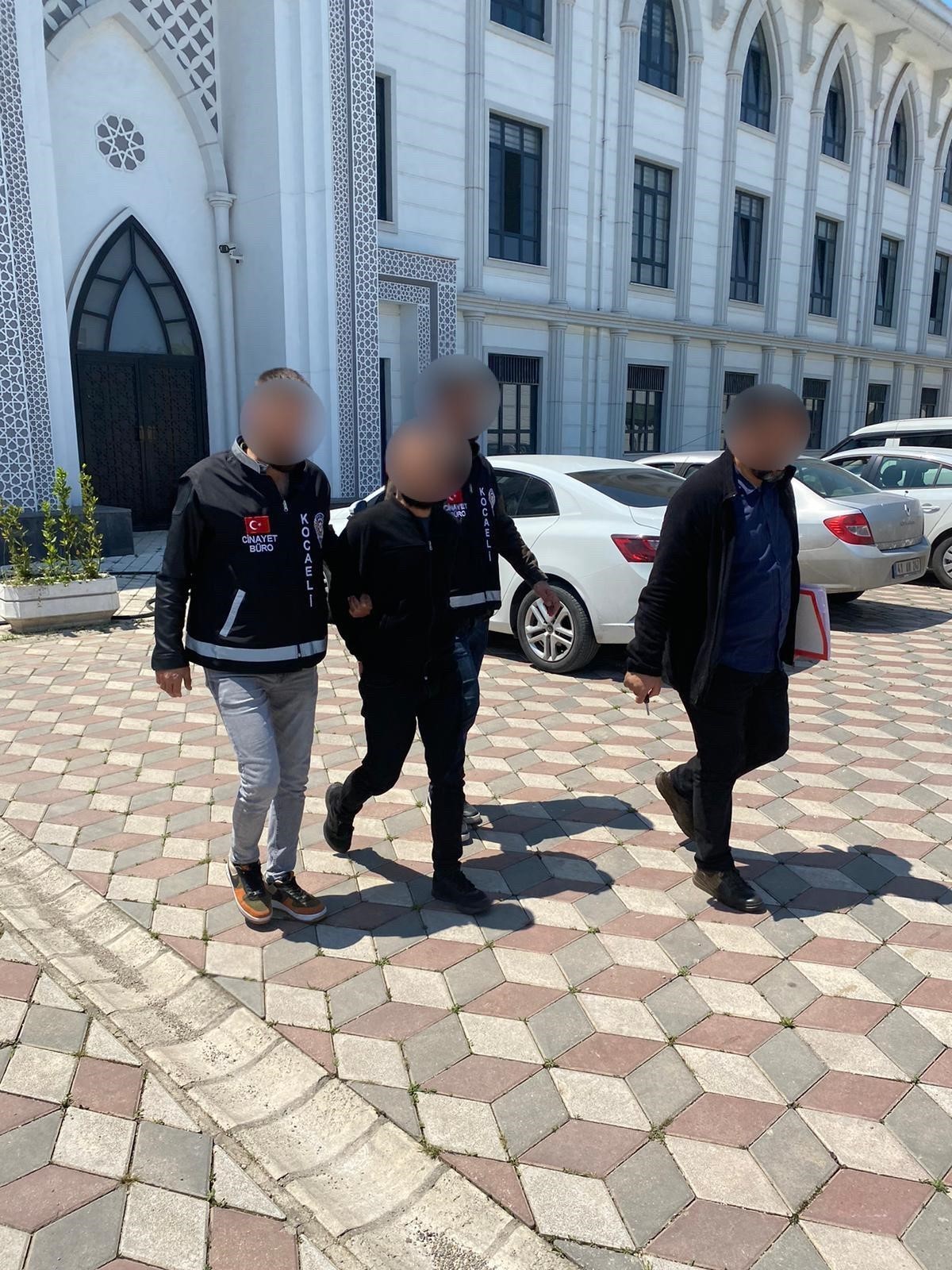 Kocaeli'de Yakın Arkadaşını Öldürmüştü! Cezası Belli Oldu 02