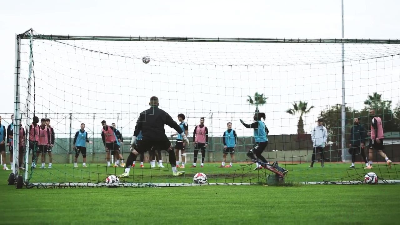 Kocaelispor, Alanyaspor Maçı Hazırlıklarını Sürdürüyor (3)