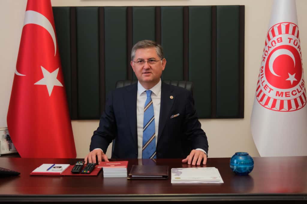 “Kol Kola, Omuz Omuza Mücadele Edeceğiz”-1