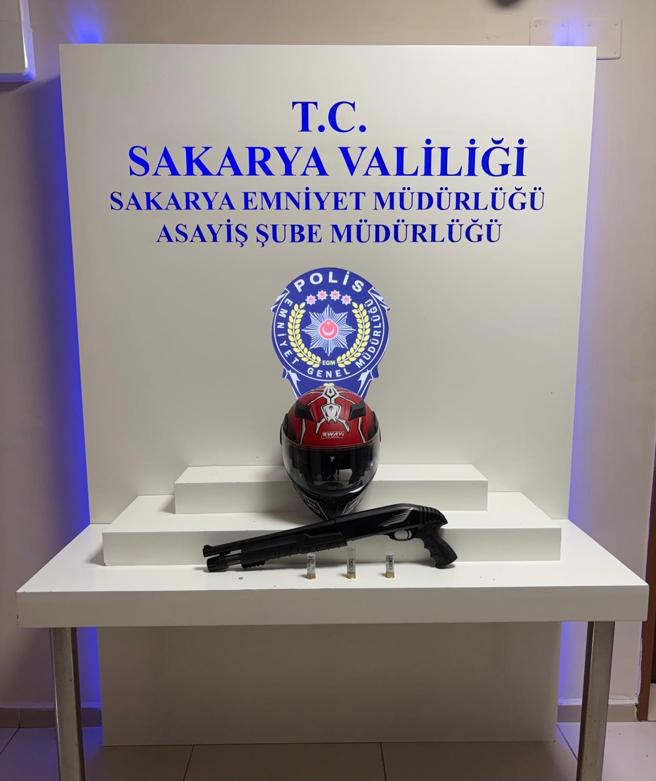 Komşuda İş Yerine Silahlı Saldırı! 2 Kişi Yaralandı