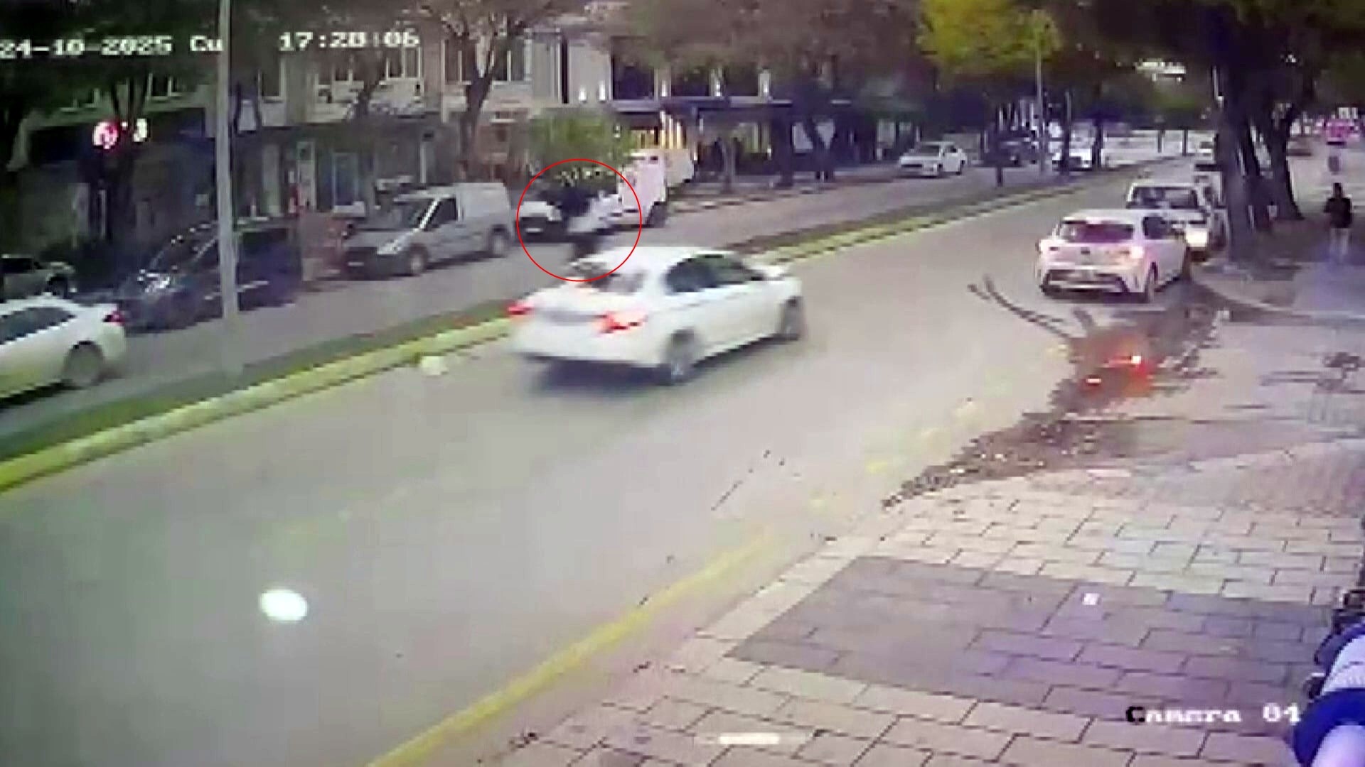 Komşuda Ölümle Sonuçlanan Kaza! O Anlar Böyle Kaydedildi 01