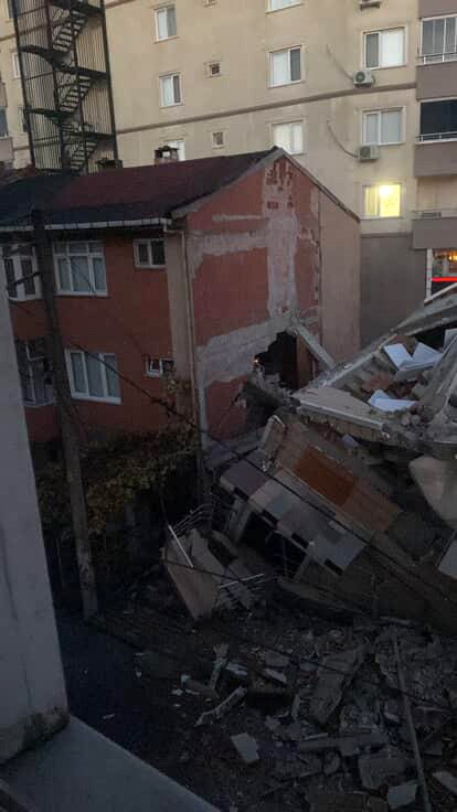 Komşusu Konuştu! Gebze'de Yıkılan Binayı 4 Ay Önce Cimer'e Şikayet Etmiş 05