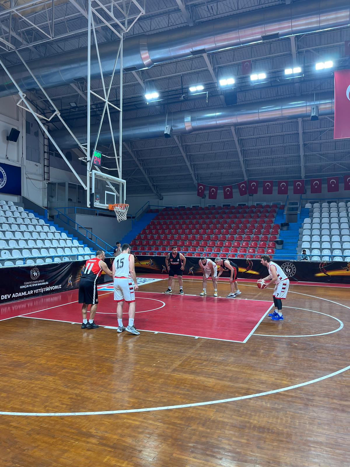 Körfez Gençlerbirliği İzmitspor’u Farklı Geçti 77 50 1
