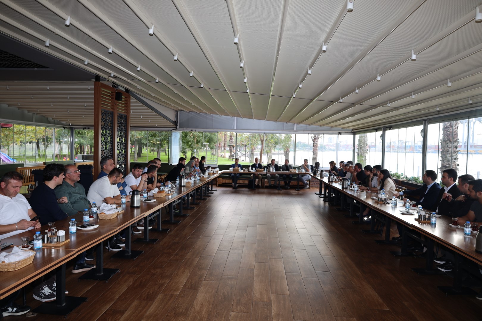 Körfez’de Kritik Toplantı! Kocaeli’de İmar Masaya Yatırıldı (1)