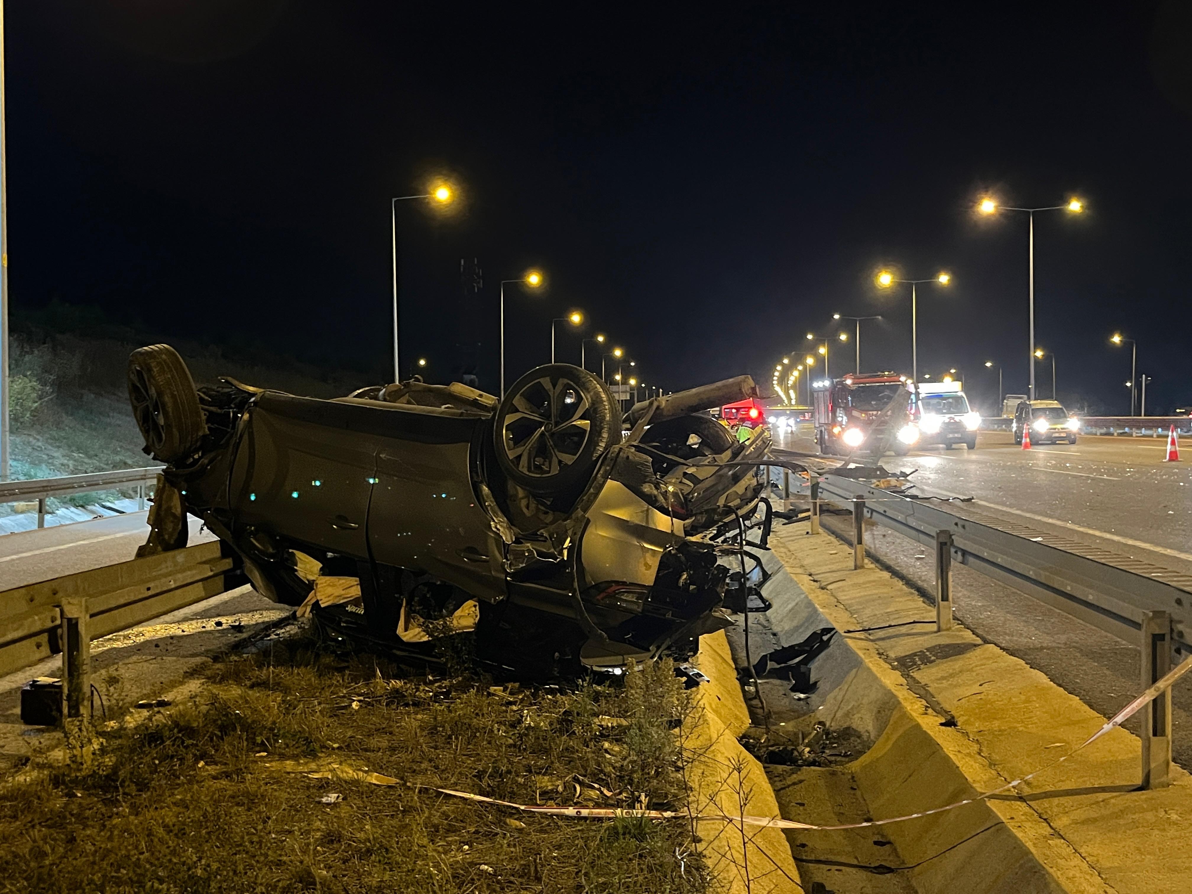 Kuzey Marmara Otoyolu’nda Korkunç Kaza! 2 Ölü, 5 Yaralı (4)