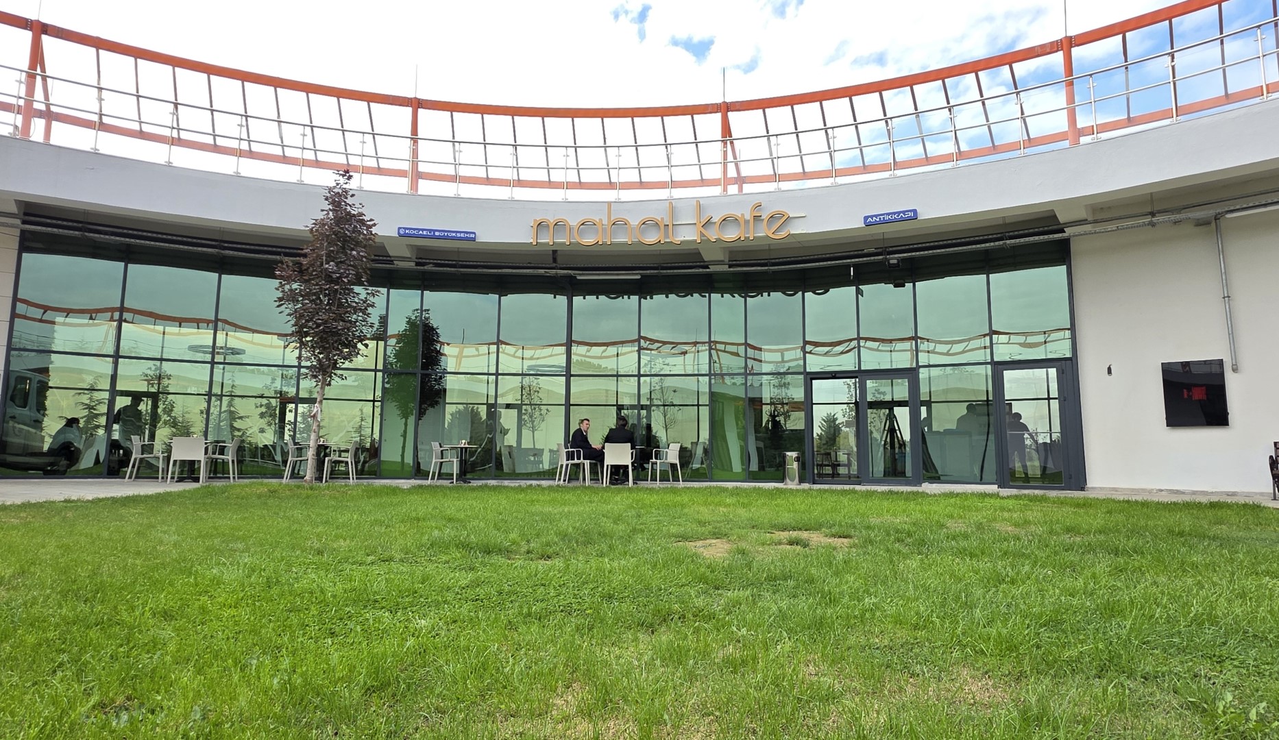 Mahal Kalitesi Dilovası Millet Bahçesi'ne Taşındı (7) (Büyük)