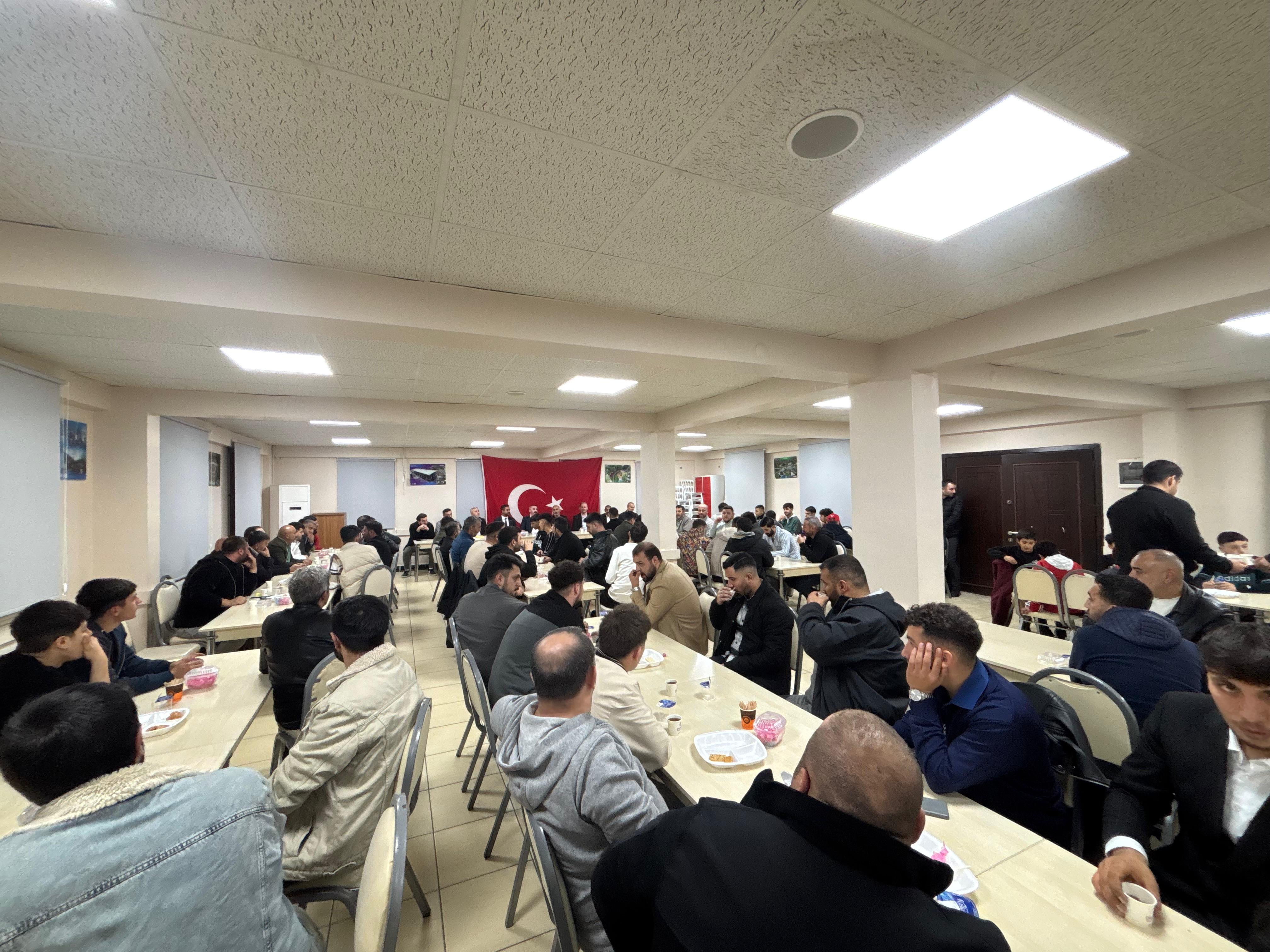 Mhp Dilovası Teşkilatı Gençlerle Buluştu 1