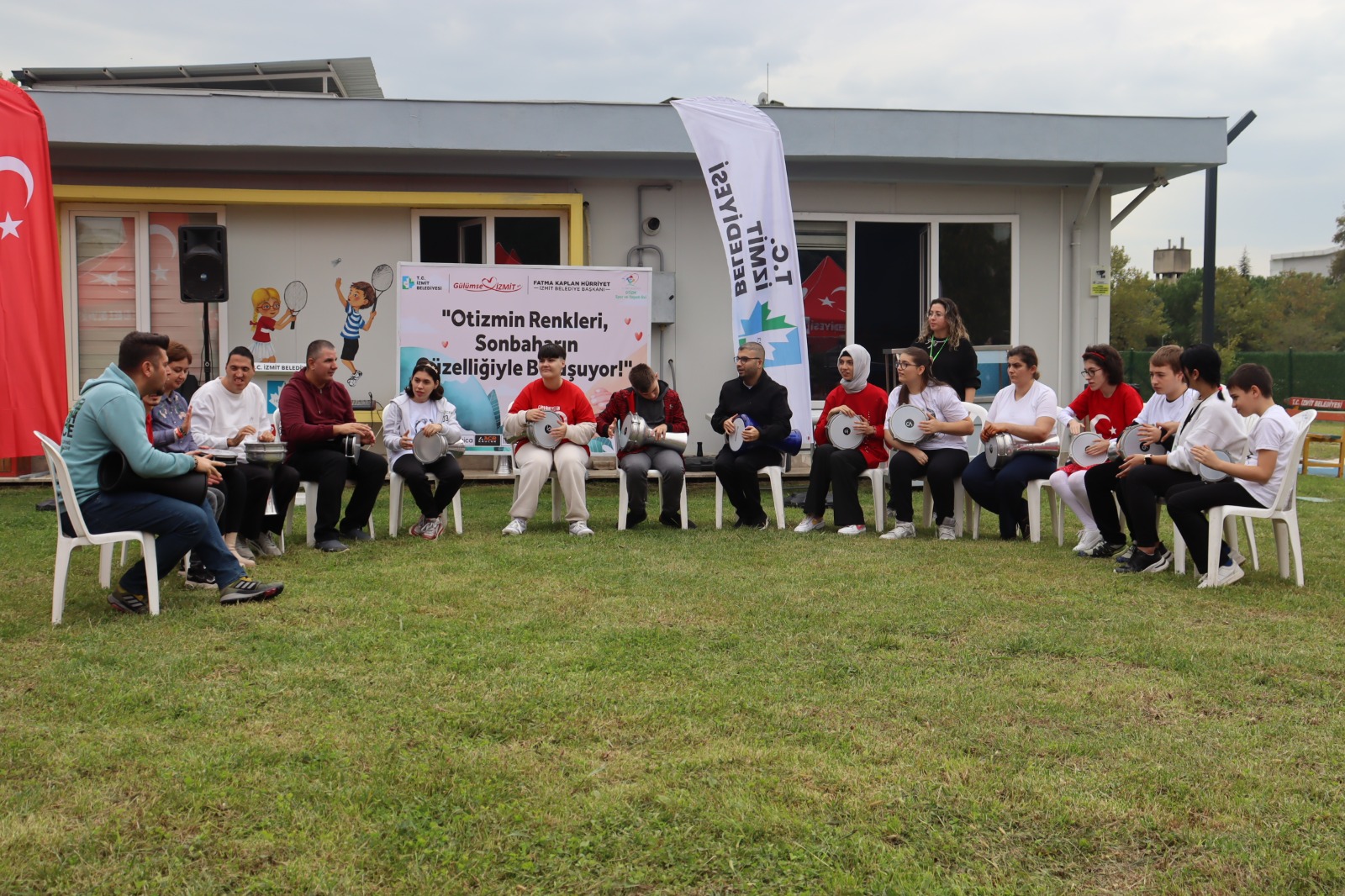 Otizm Spor Ve Yasam Evi'nde Sonbahar Senligi Coskusu (1)