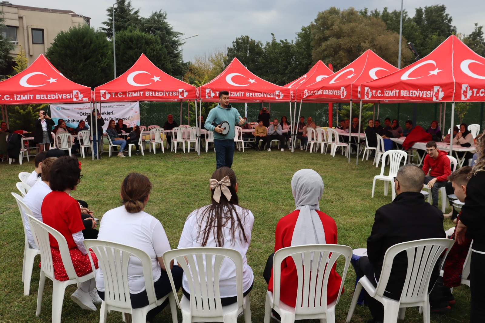 Otizm Spor Ve Yasam Evi'nde Sonbahar Senligi Coskusu (2)