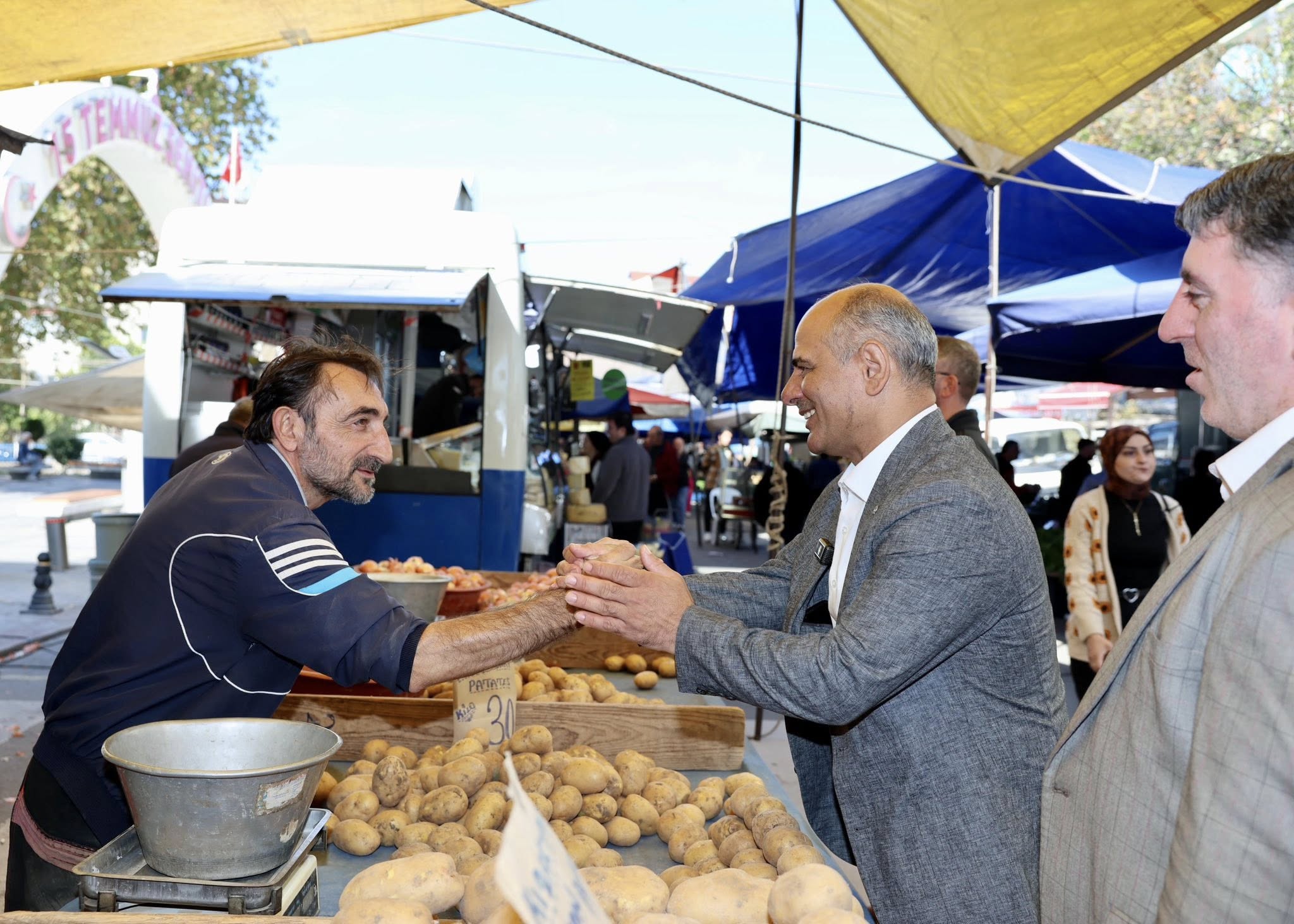 Pazar Zi̇yareti (3)