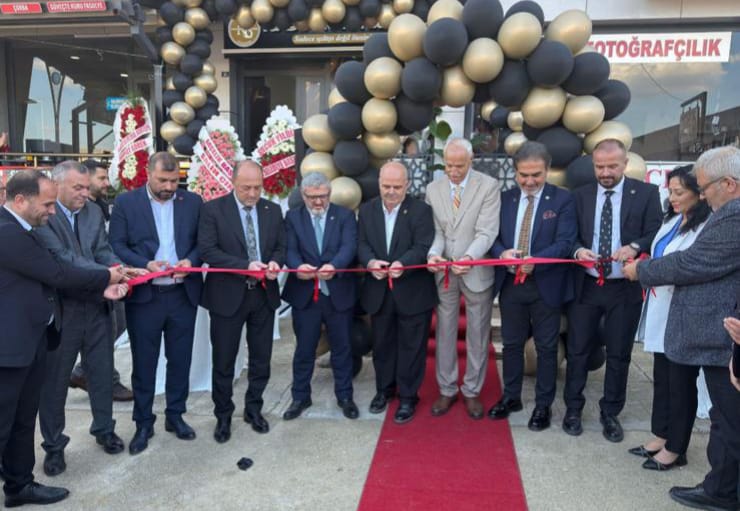 Radiance Beyond Güzellik Salonu Kartepe’de Açıldı (1)